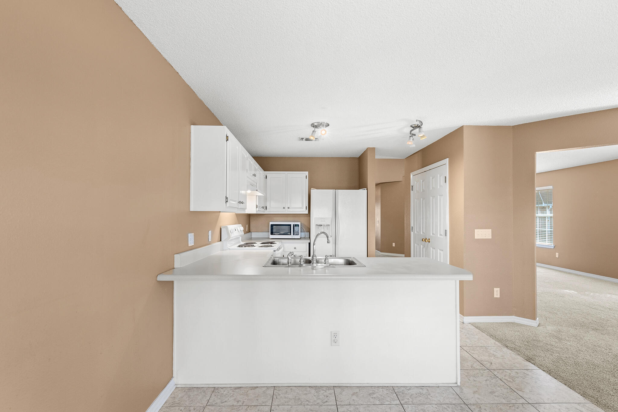 PARKER'S LANDING - Residential