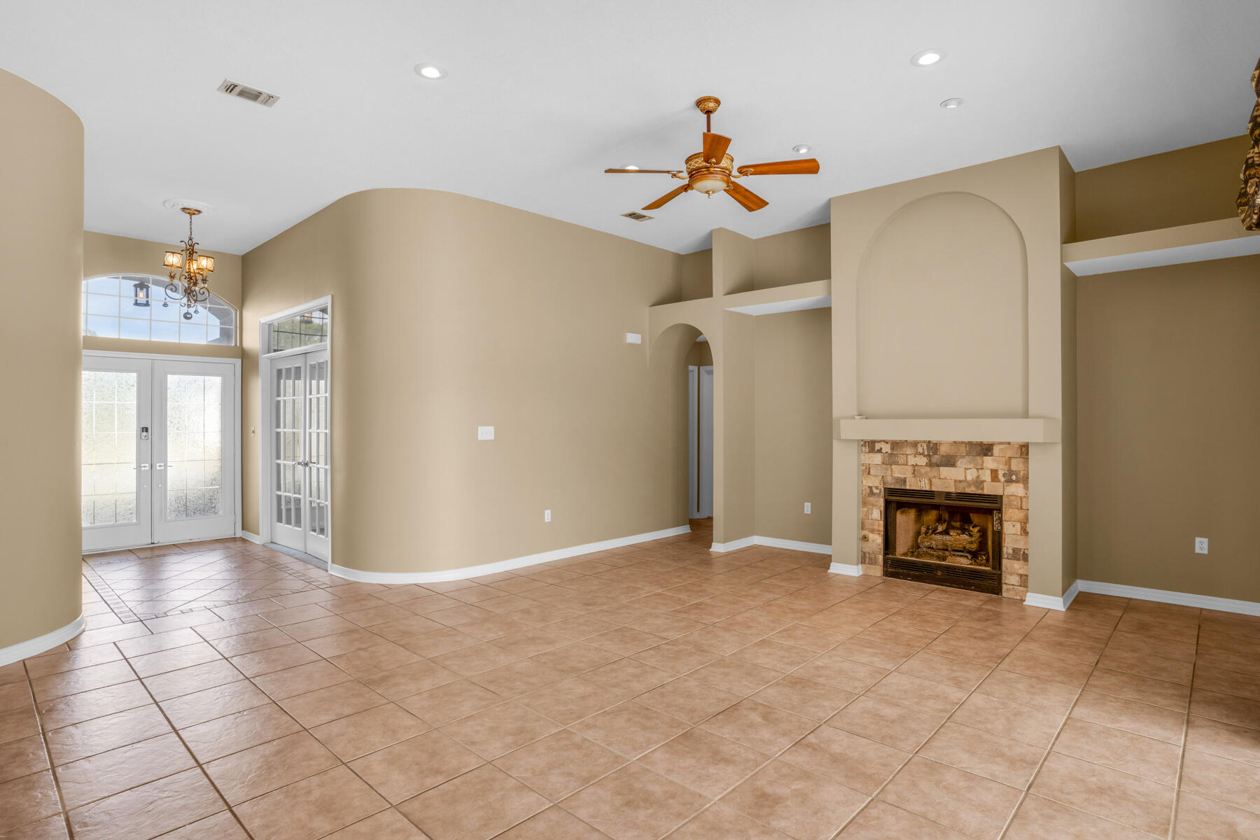 LINKS AT SHALIMAR POINTE - Residential Lease