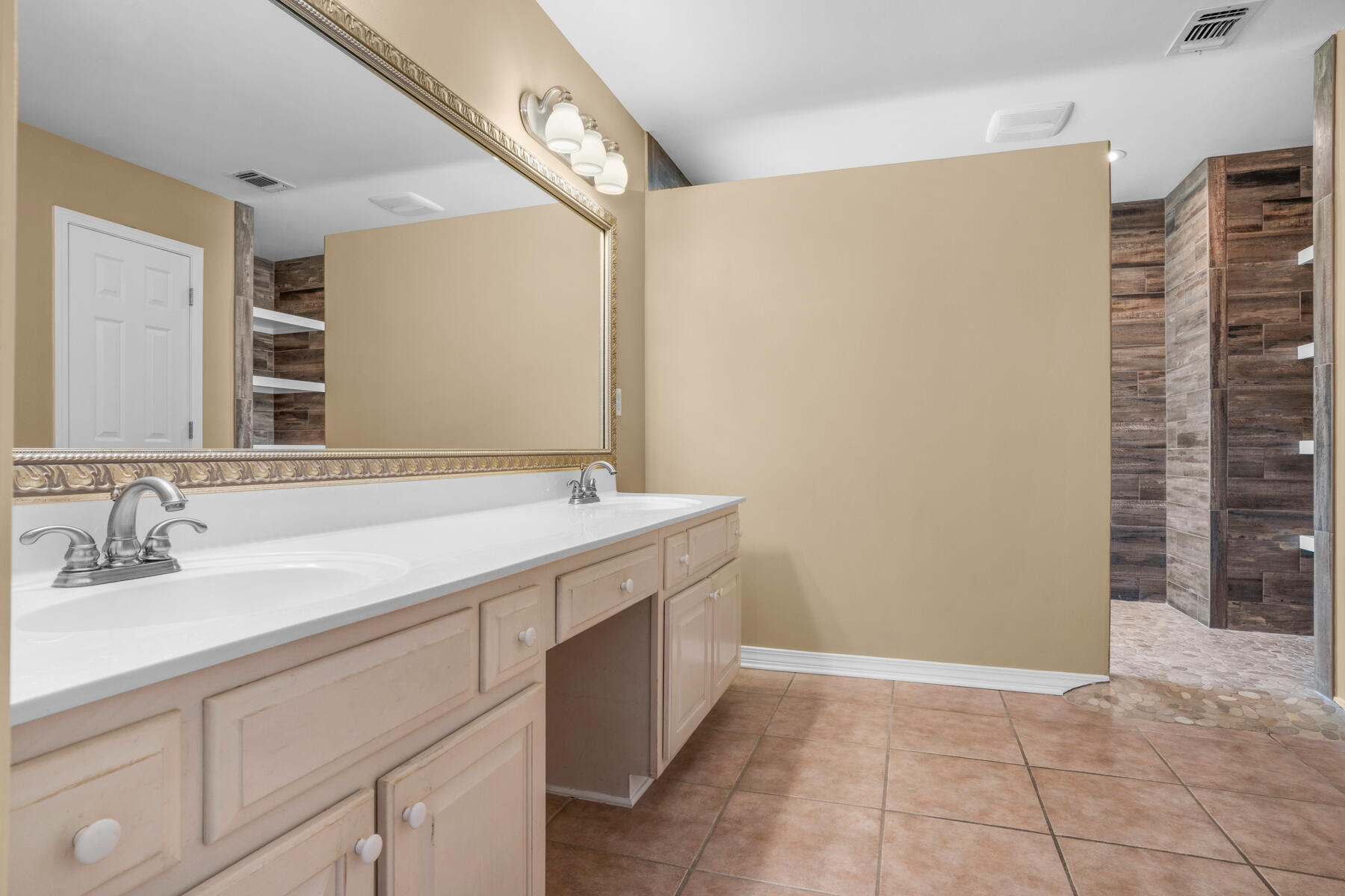 LINKS AT SHALIMAR POINTE - Residential Lease