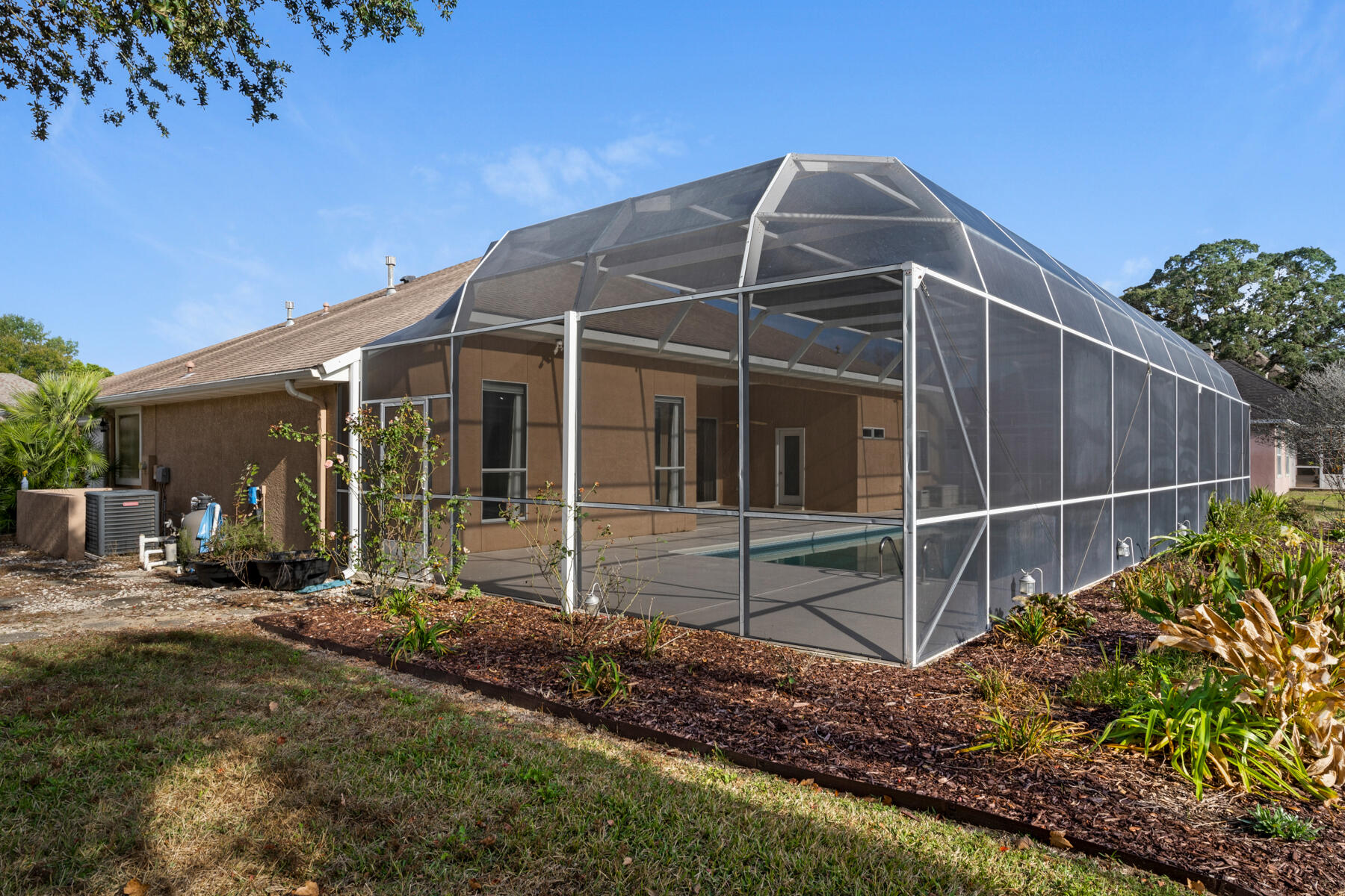 LINKS AT SHALIMAR POINTE - Residential Lease