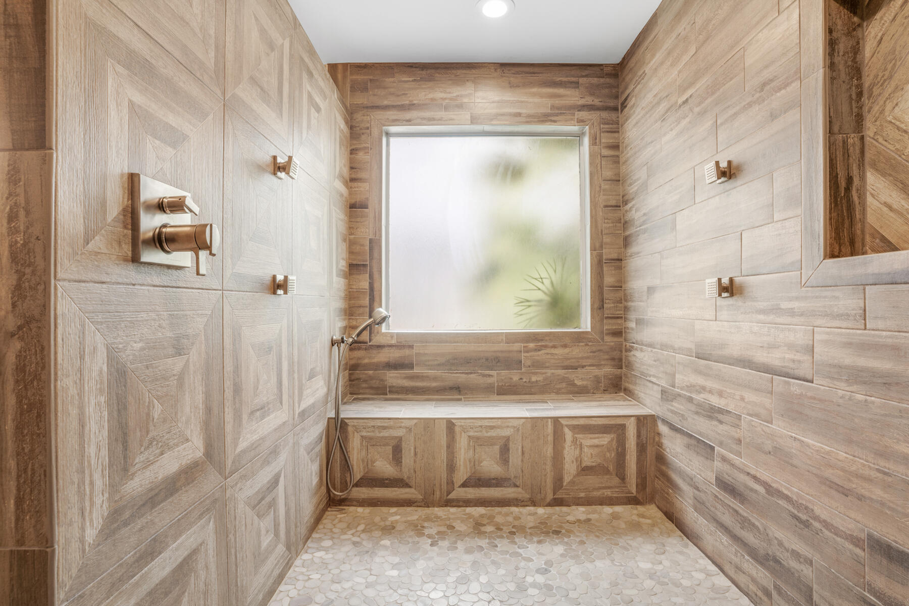 LINKS AT SHALIMAR POINTE - Residential Lease