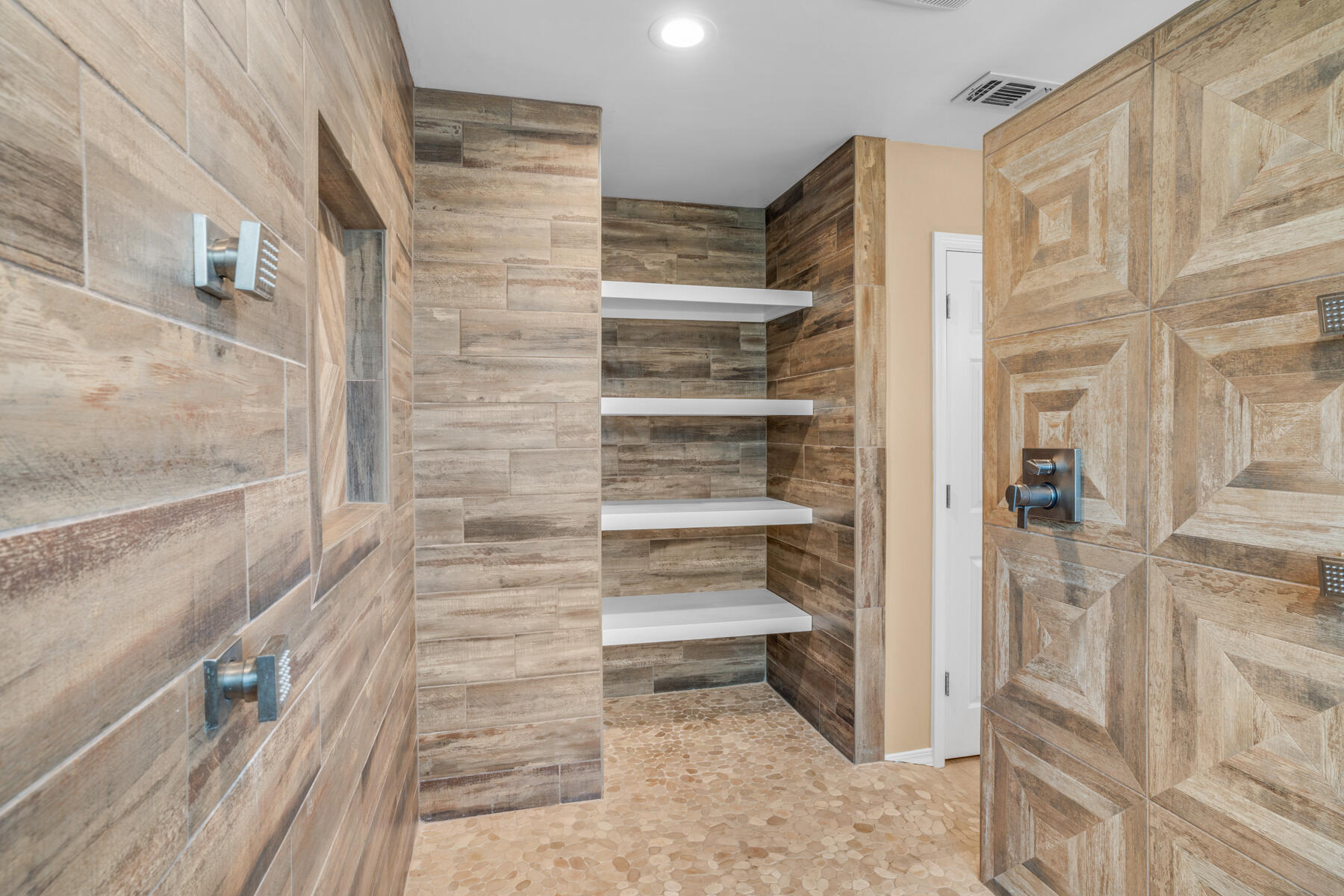 LINKS AT SHALIMAR POINTE - Residential Lease