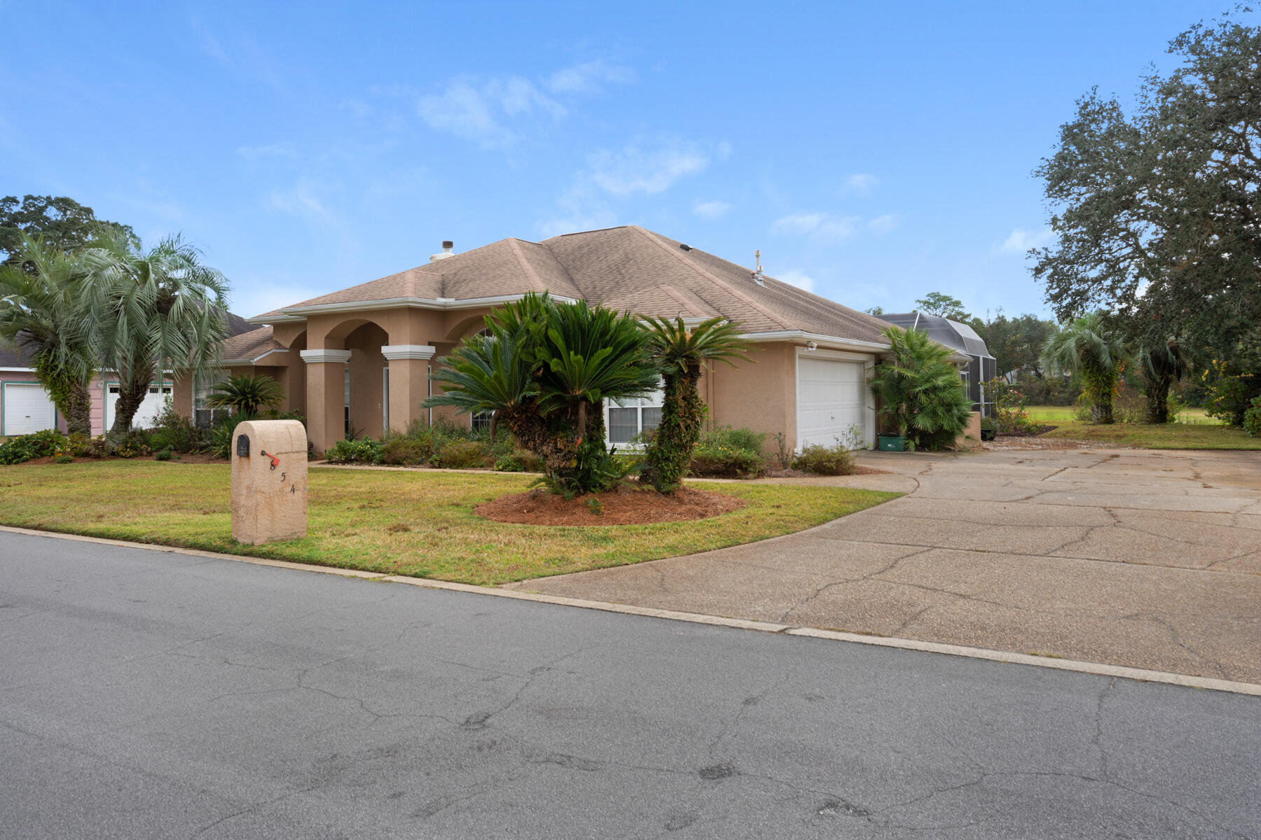 LINKS AT SHALIMAR POINTE - Residential Lease