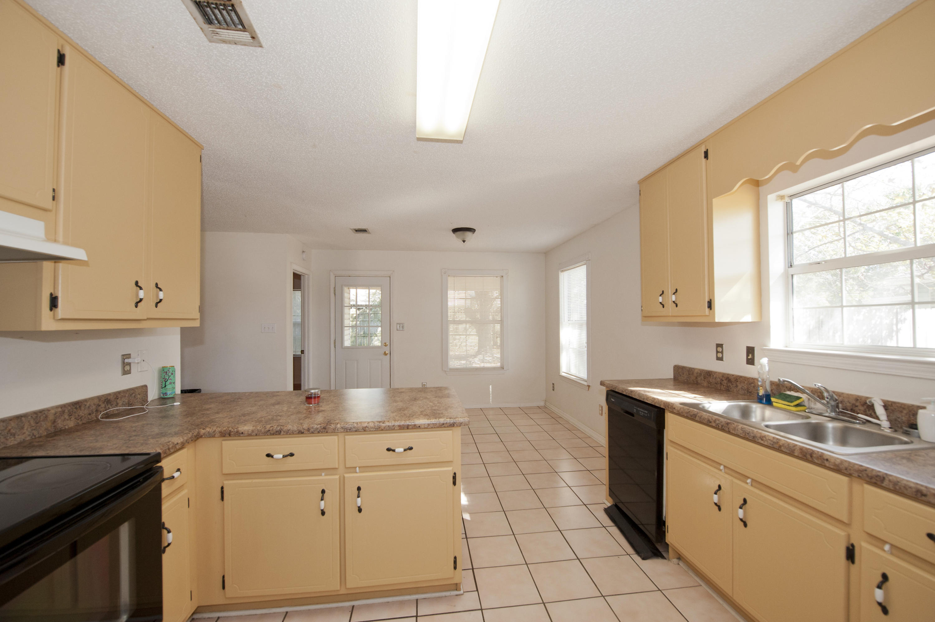 CIMARRON ESTATES - Residential