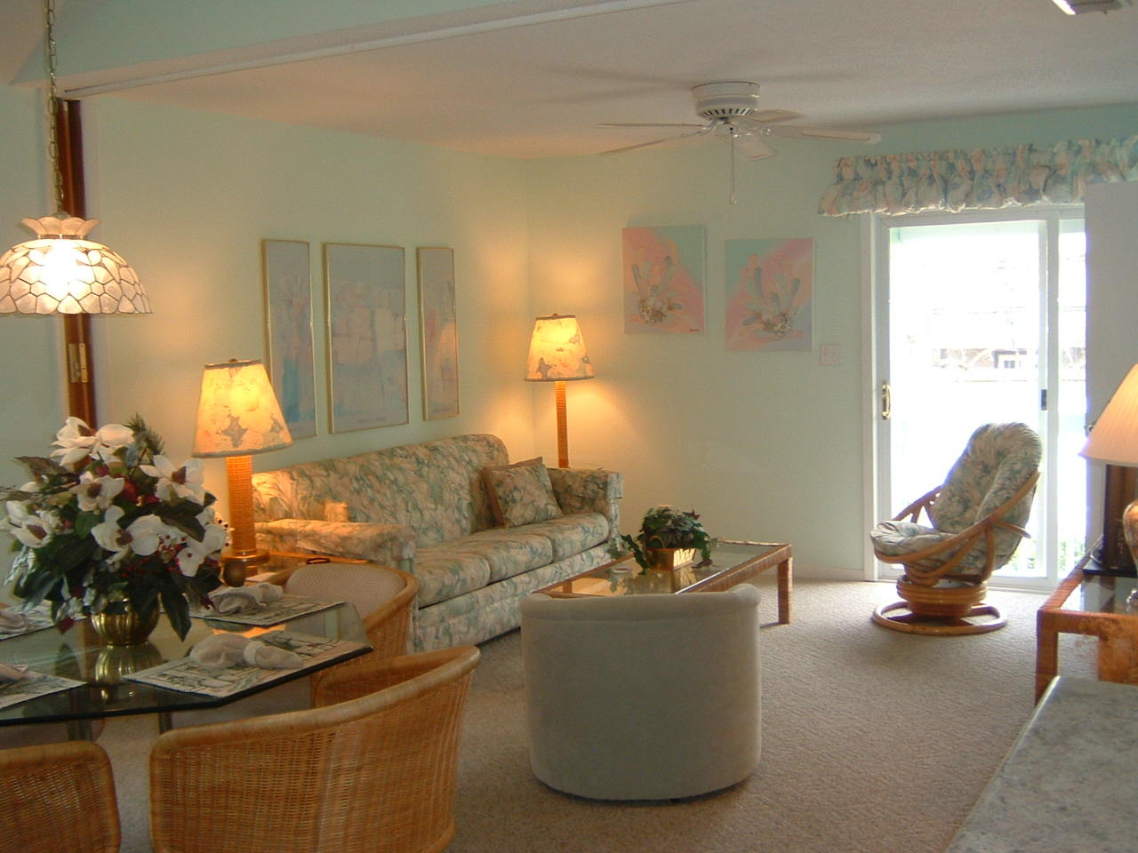 SEA CABINS T/H - Residential