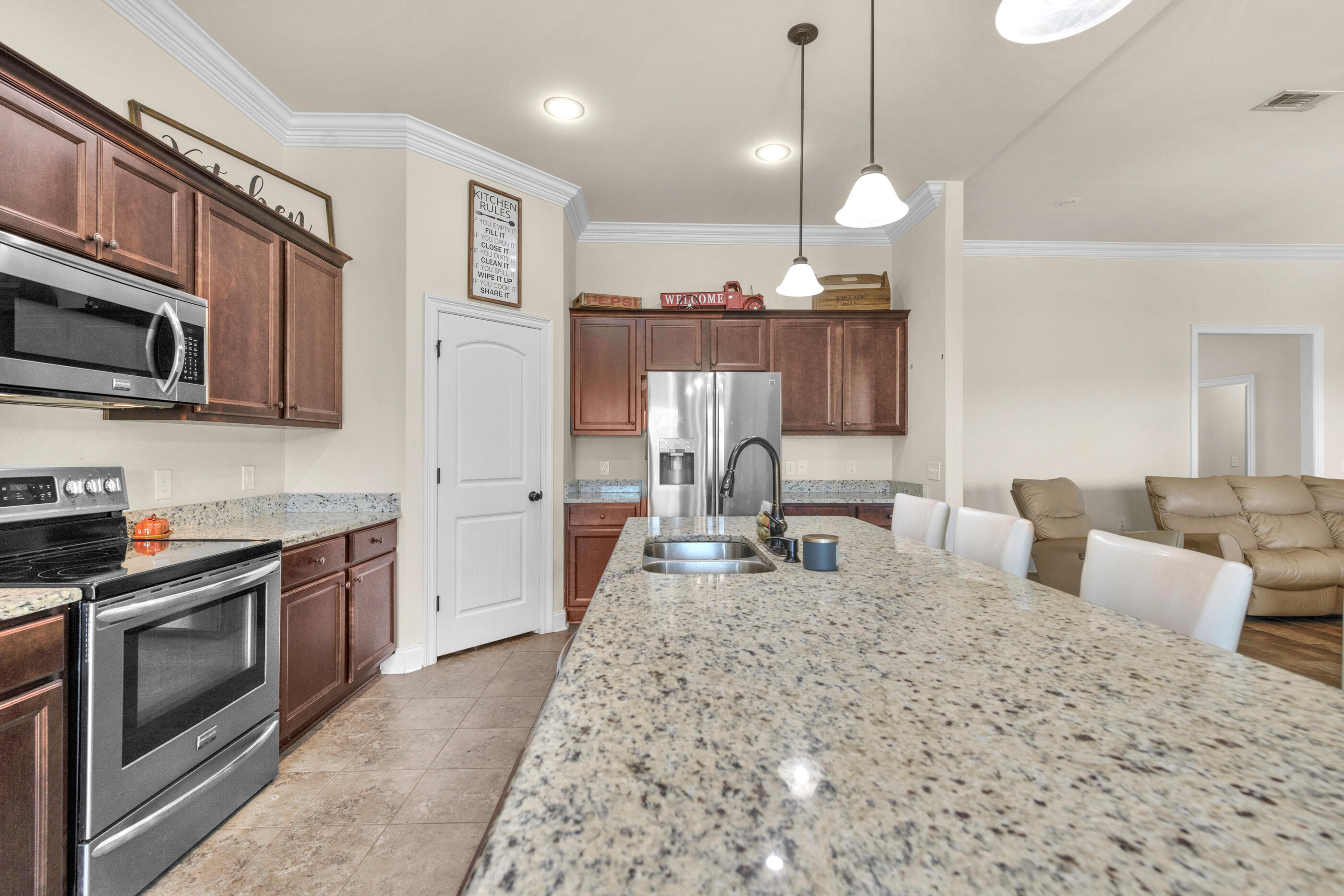 SPENCER RIDGE WEST - Residential