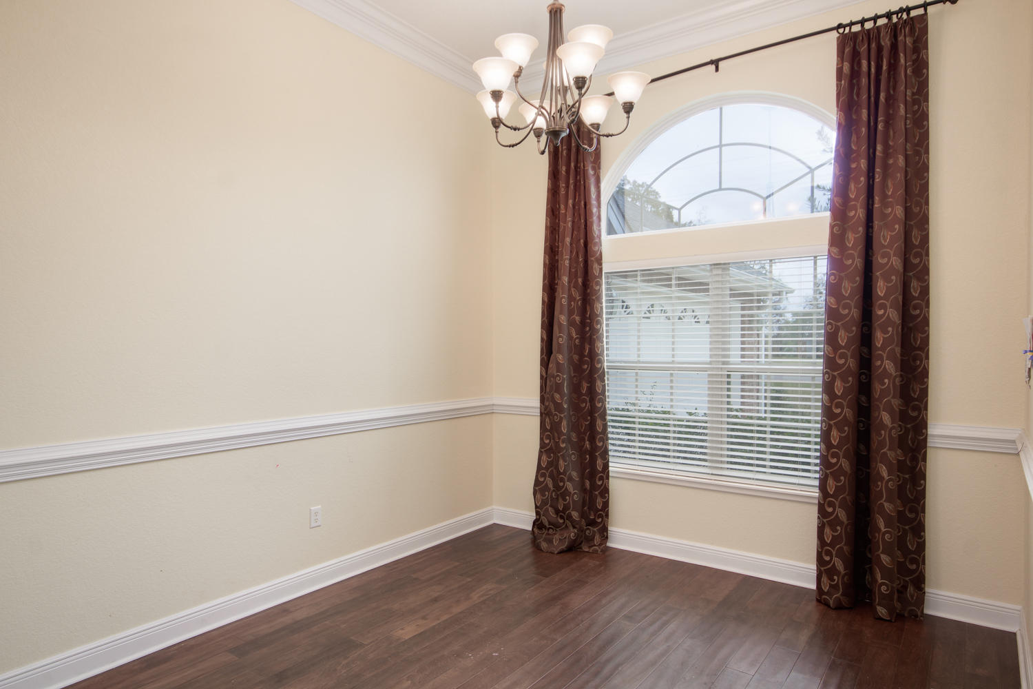 NO RECORDED SUBDIVISION - Residential