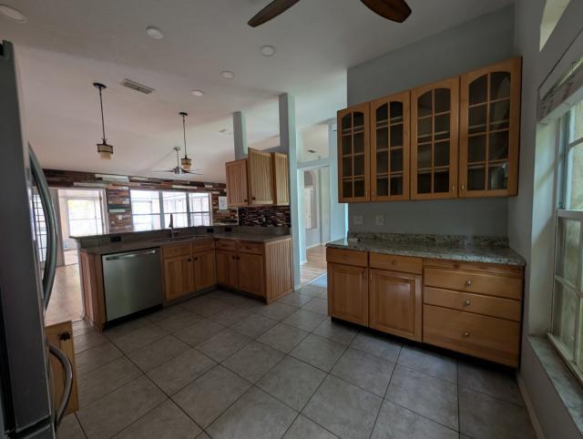 Canoe Creek Lakes Unit 1 - Residential