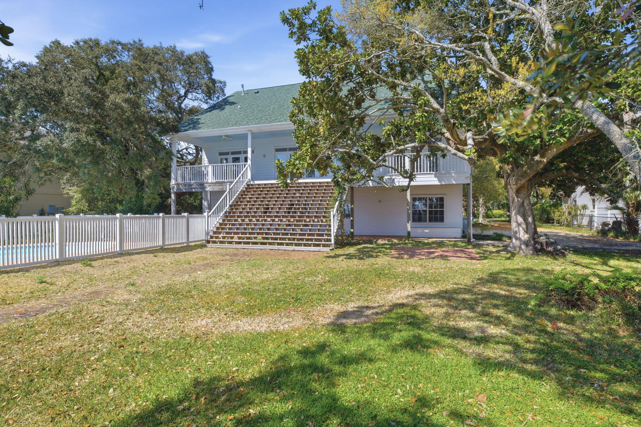 Beachside - Residential