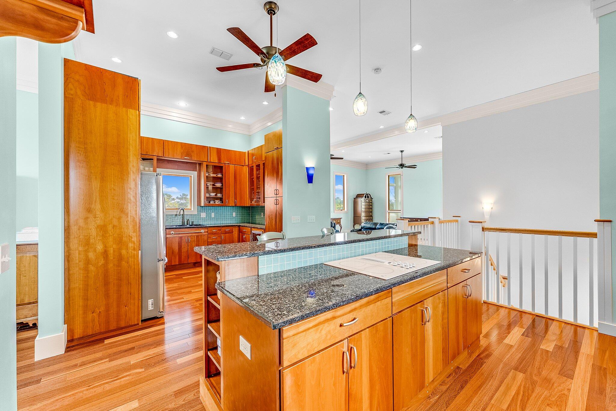 GULFVIEW HEIGHTS 1ST ADDN - Residential