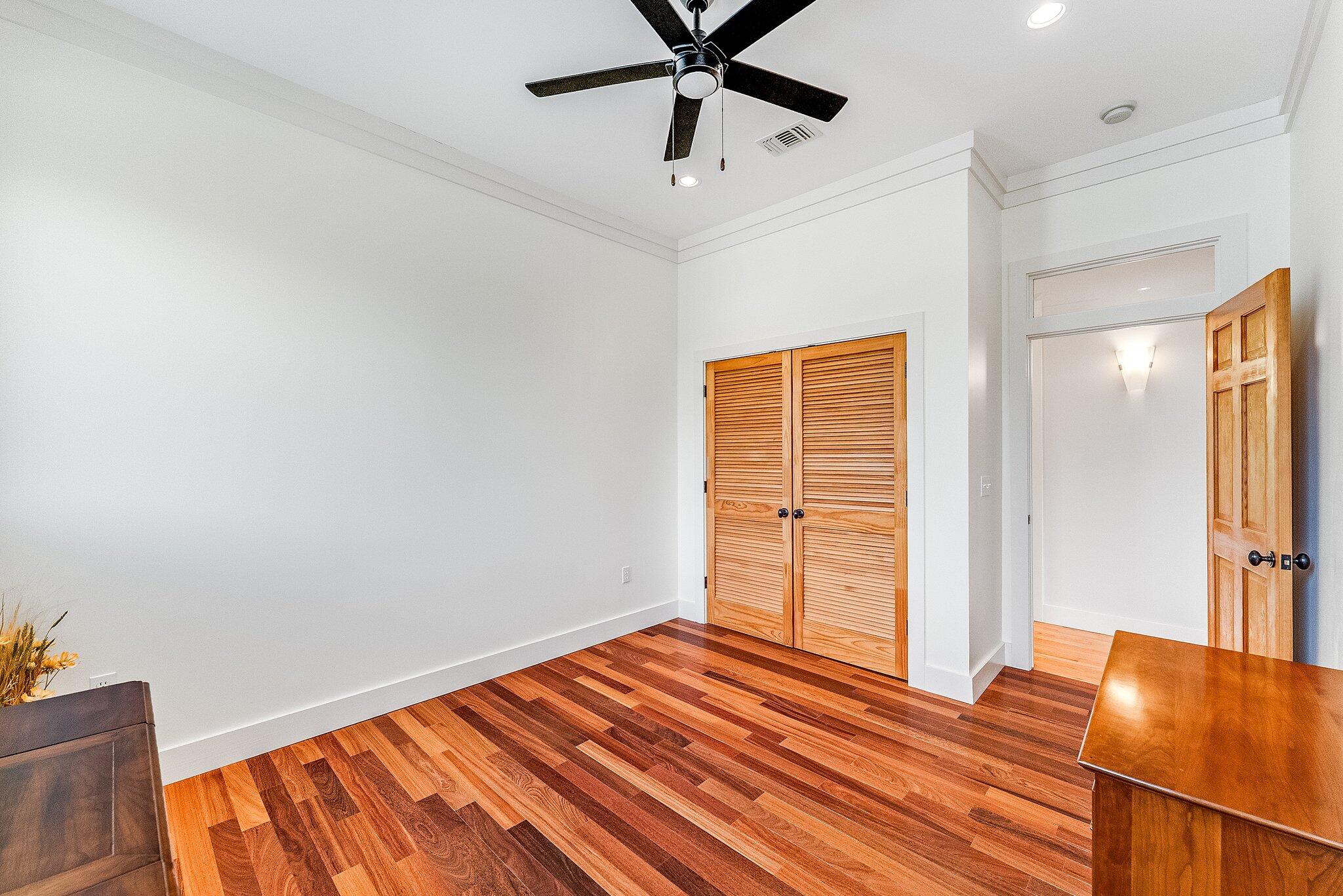 GULFVIEW HEIGHTS 1ST ADDN - Residential