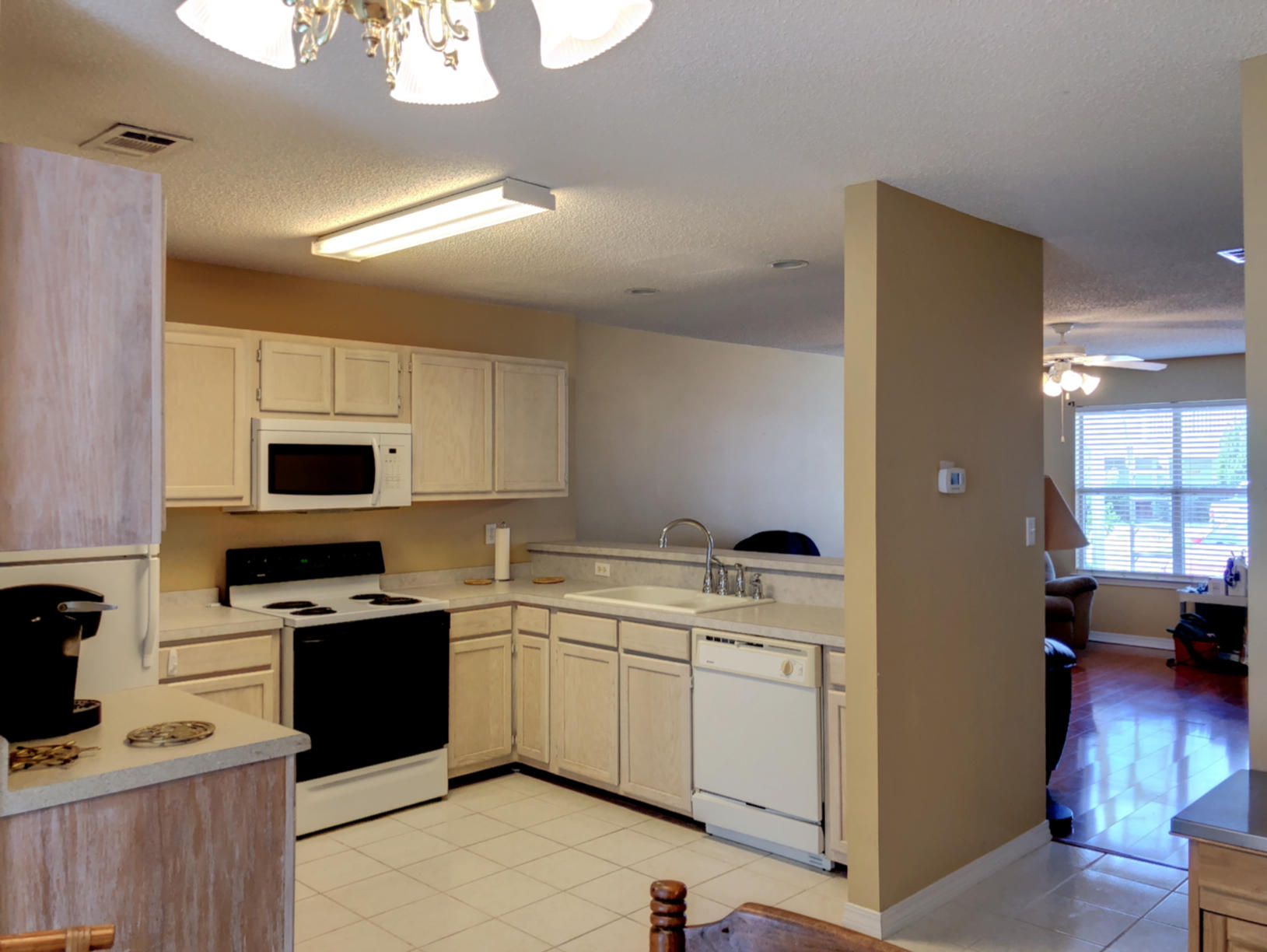 FOREST OAKS PH 3 - Residential