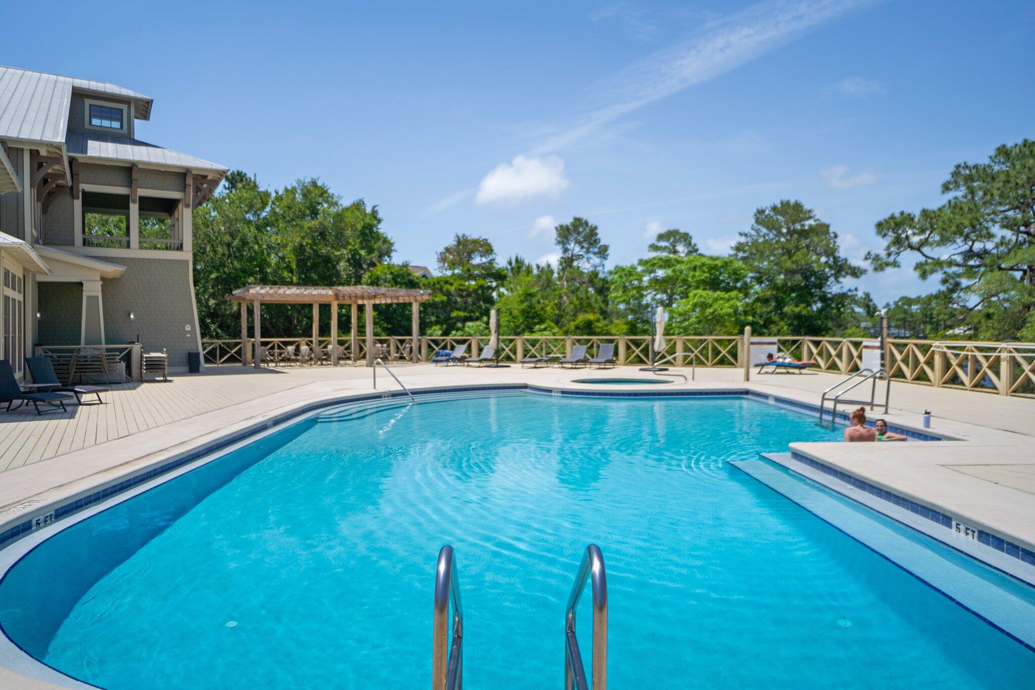 TURTLE COVE - Residential