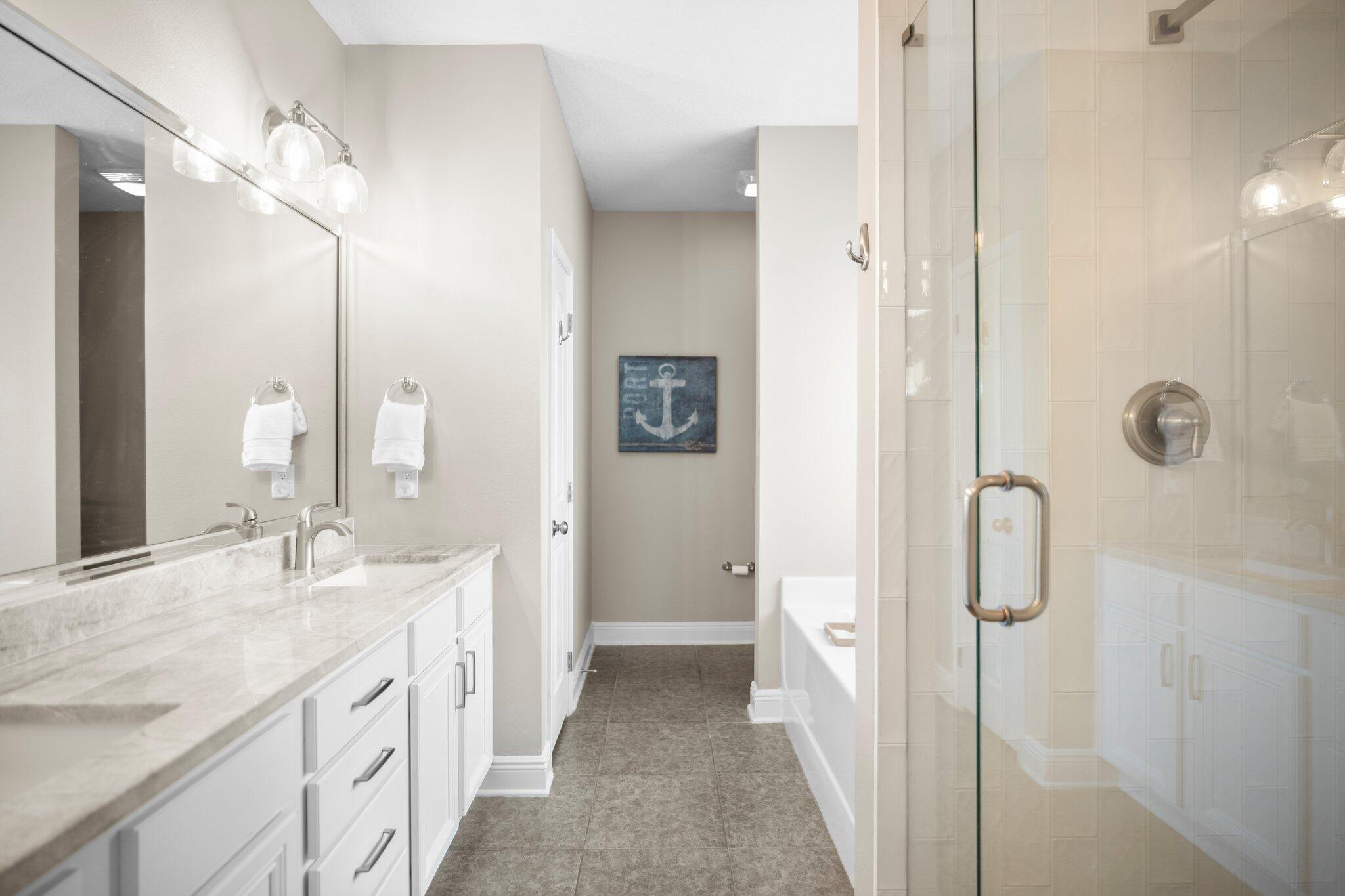 TURTLE COVE - Residential