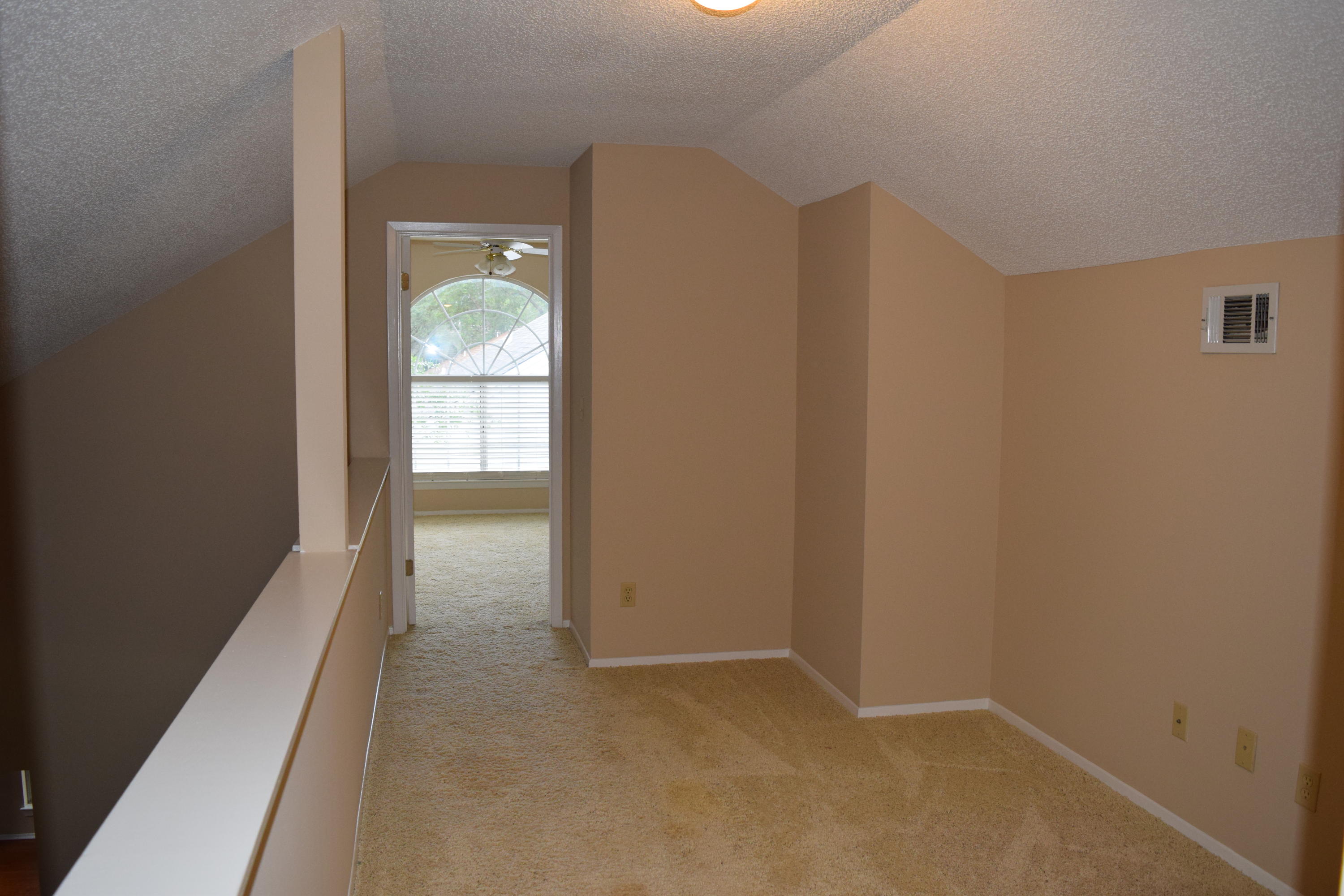 PARKWOOD COURT AT BLUEWATER BAY - Residential