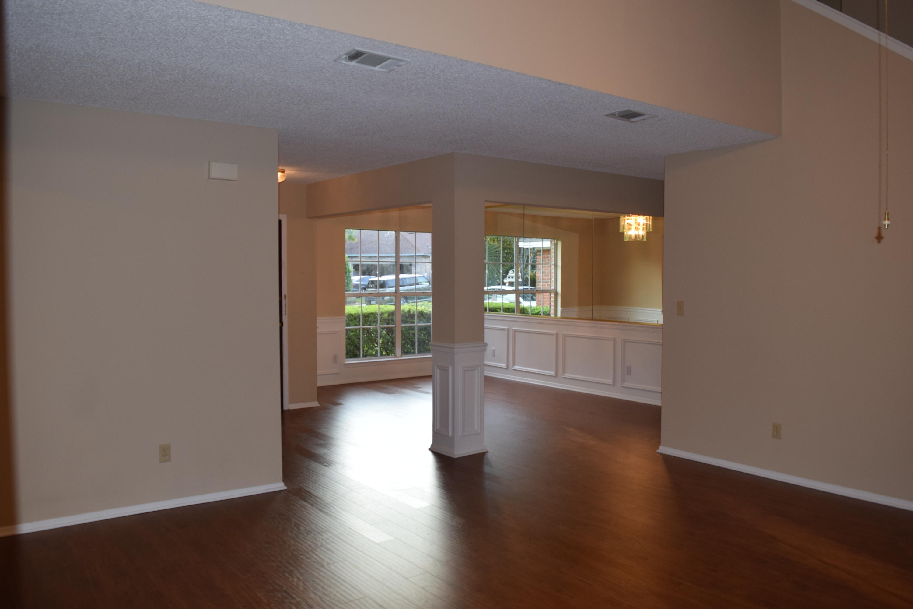 PARKWOOD COURT AT BLUEWATER BAY - Residential