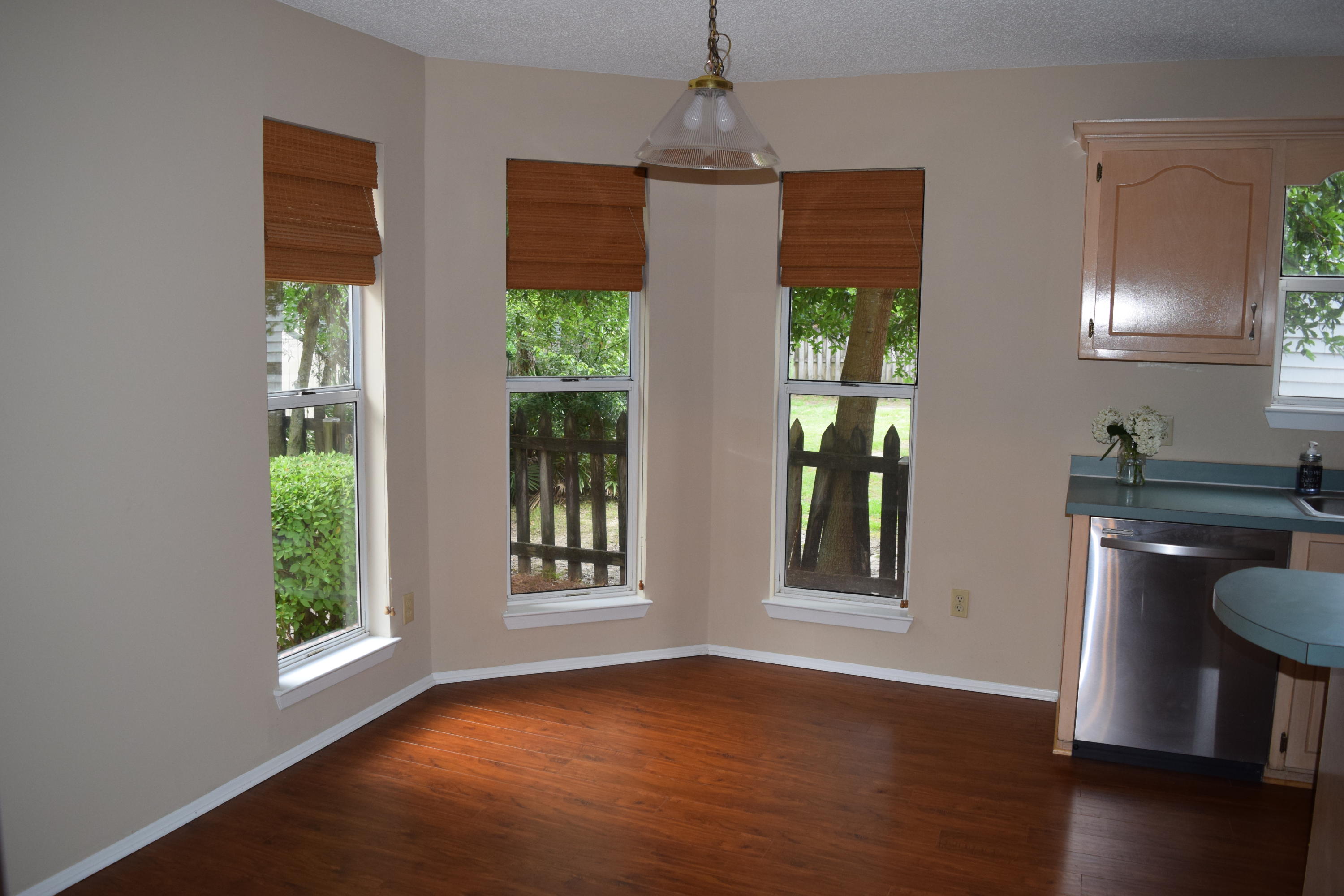 PARKWOOD COURT AT BLUEWATER BAY - Residential