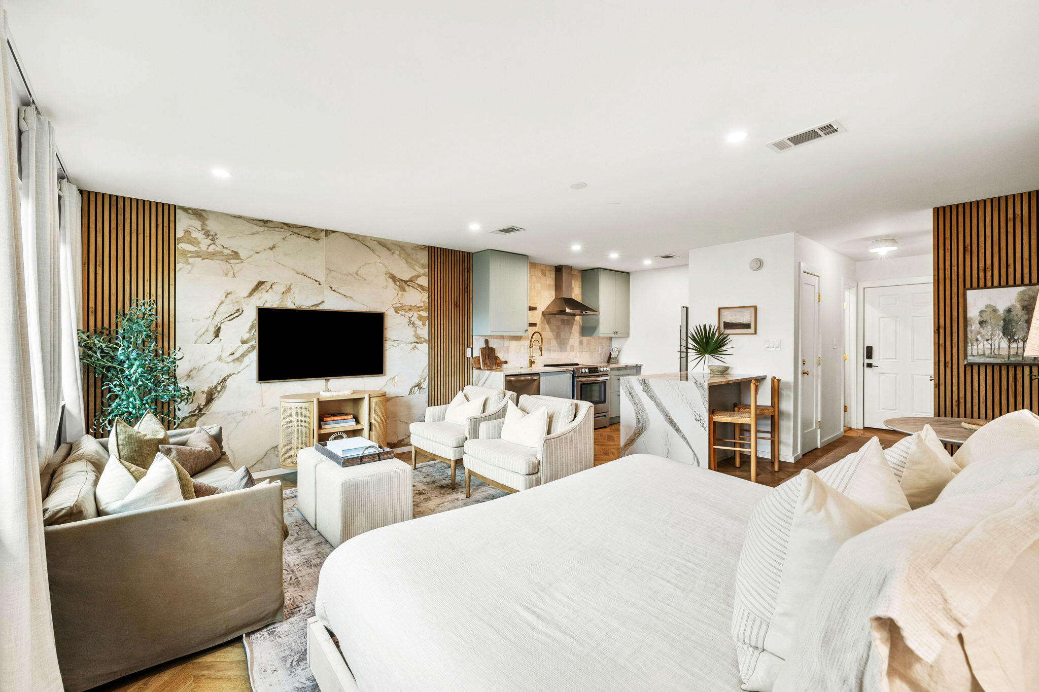 HIDDEN BEACH VILLAS CONDO - Residential