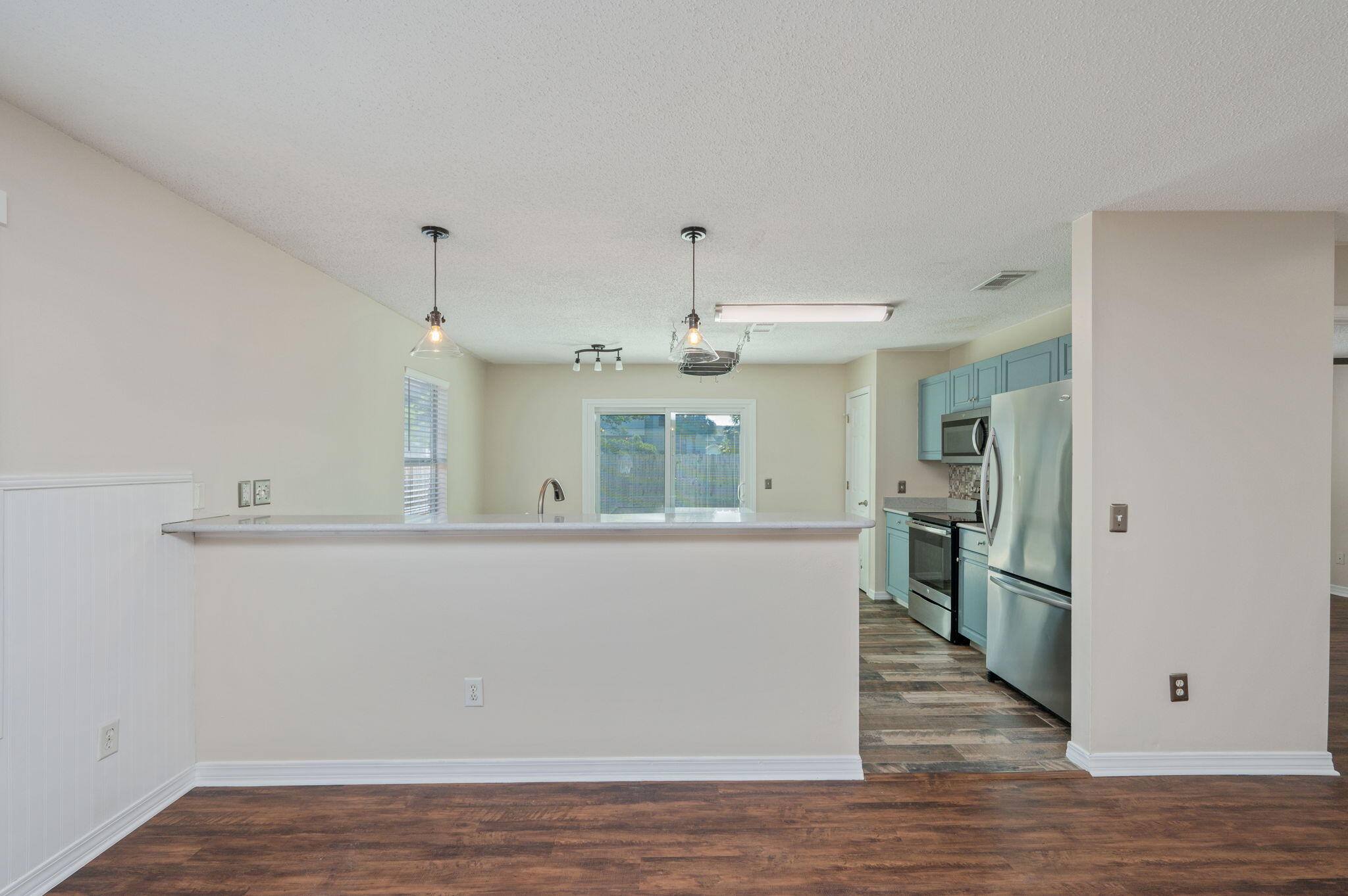 VINEYARD THE - Residential Lease