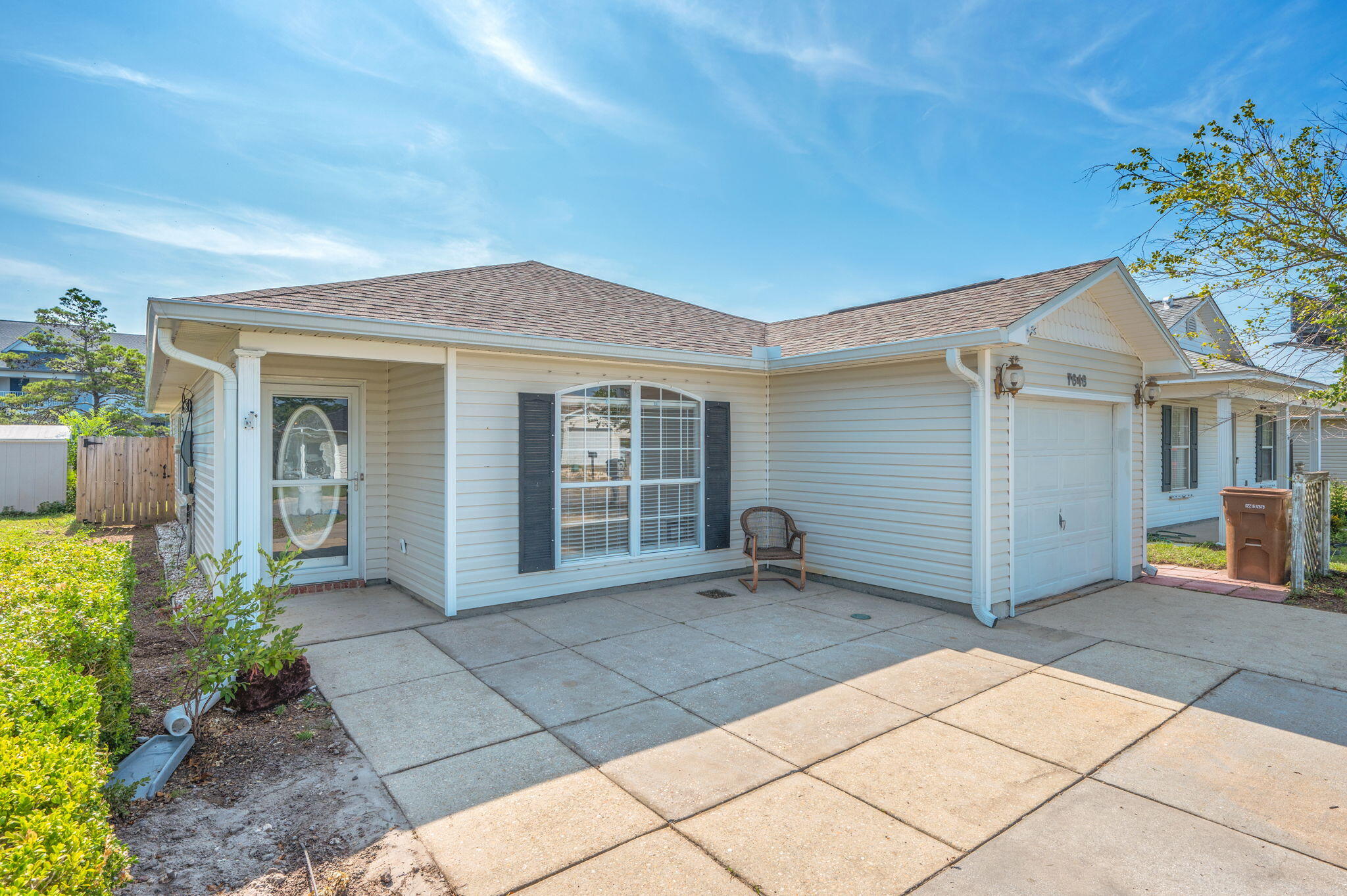VINEYARD THE - Residential Lease