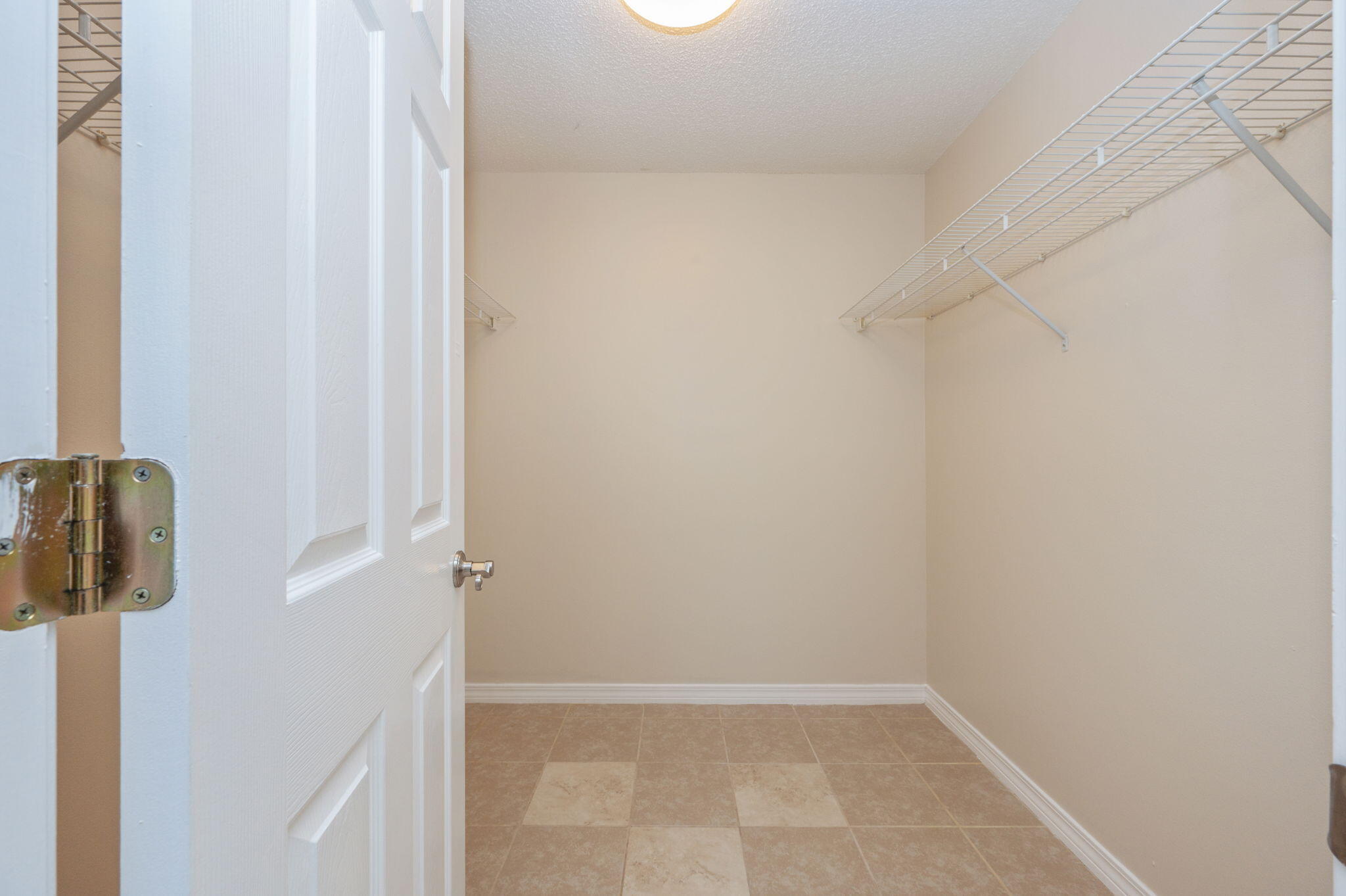 VINEYARD THE - Residential Lease