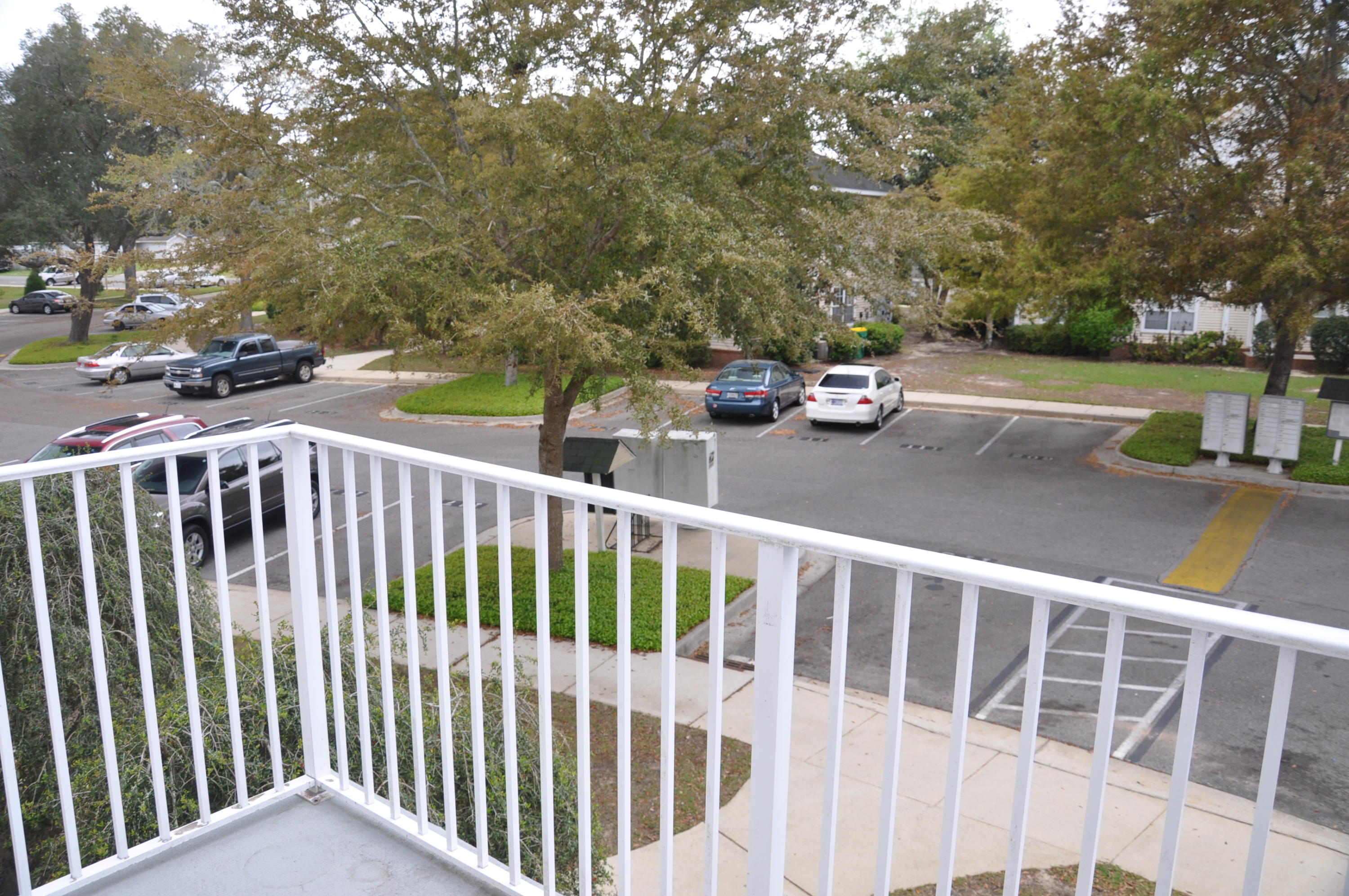 the Oaks at Niceville condo, unit 219, building #5 - Residential