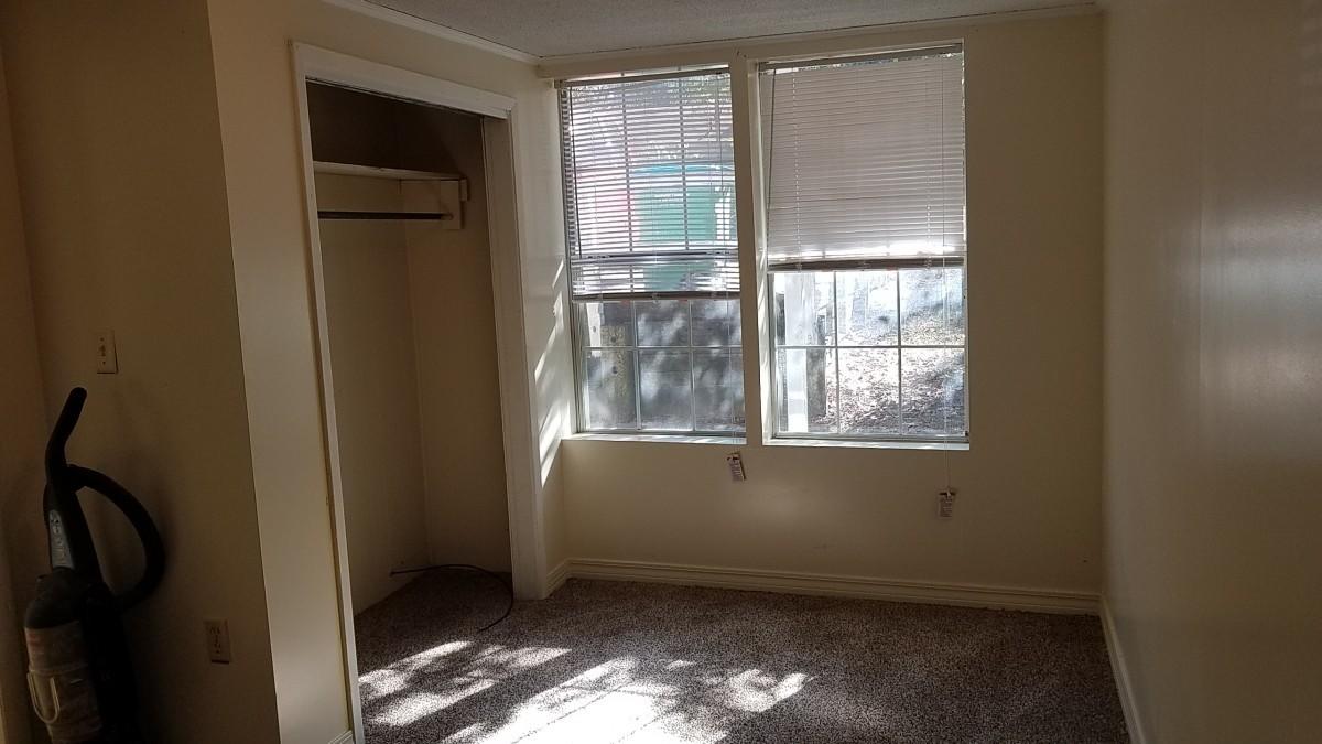 CRESTVIEW - Residential