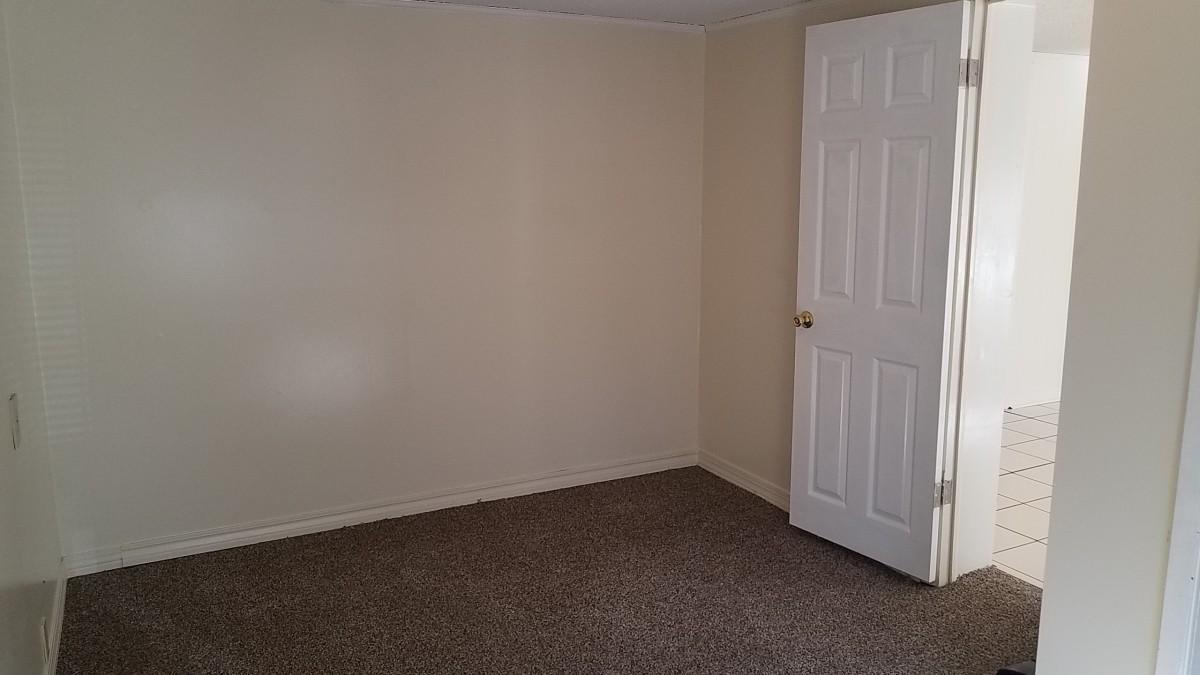 CRESTVIEW - Residential