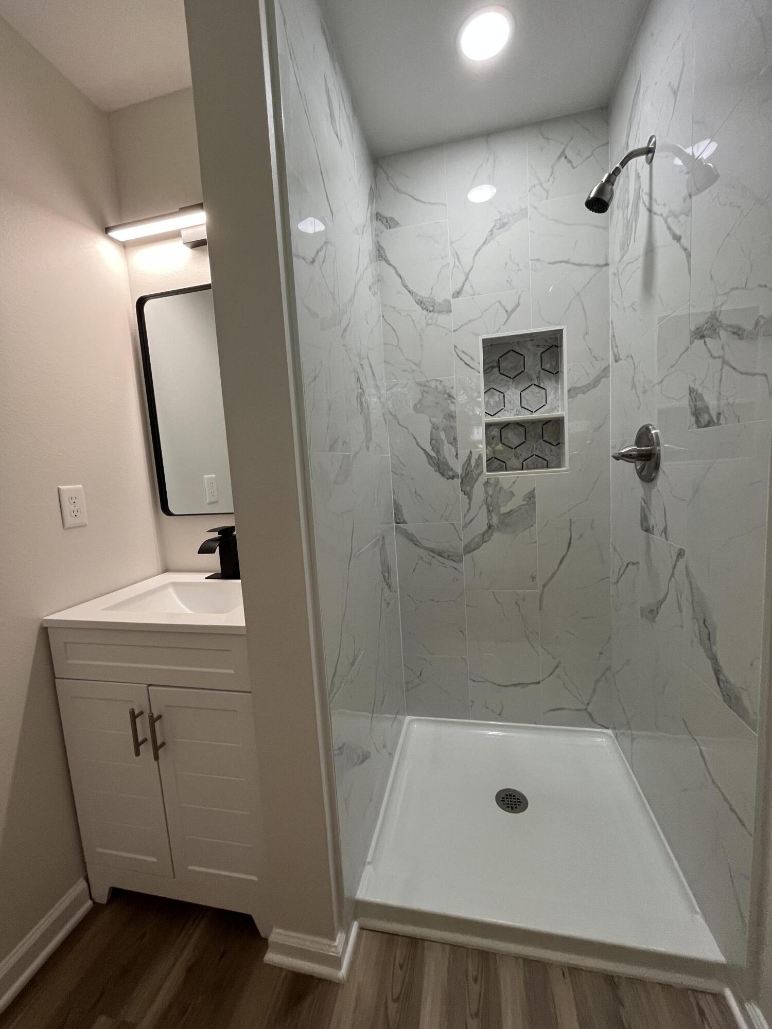 VALPARAISO PLAT 16 - Residential