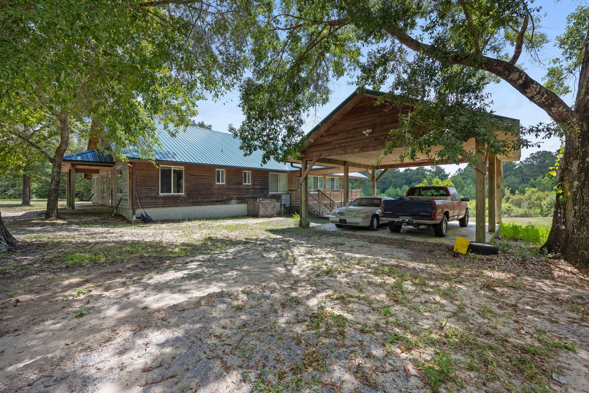 METES & BOUNDS - Residential