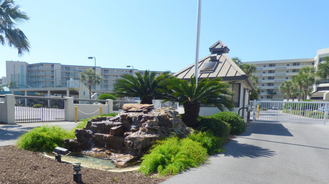 INLET REEF CLUB CONDO - Residential