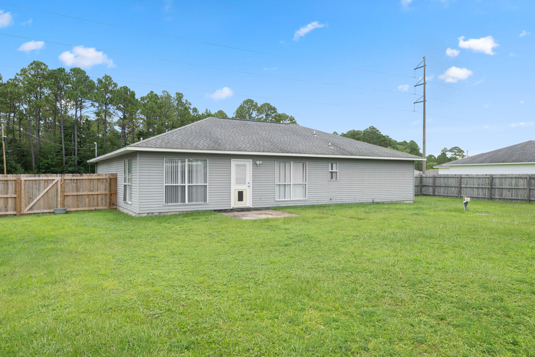 HOLLEY BY THE SEA - Residential