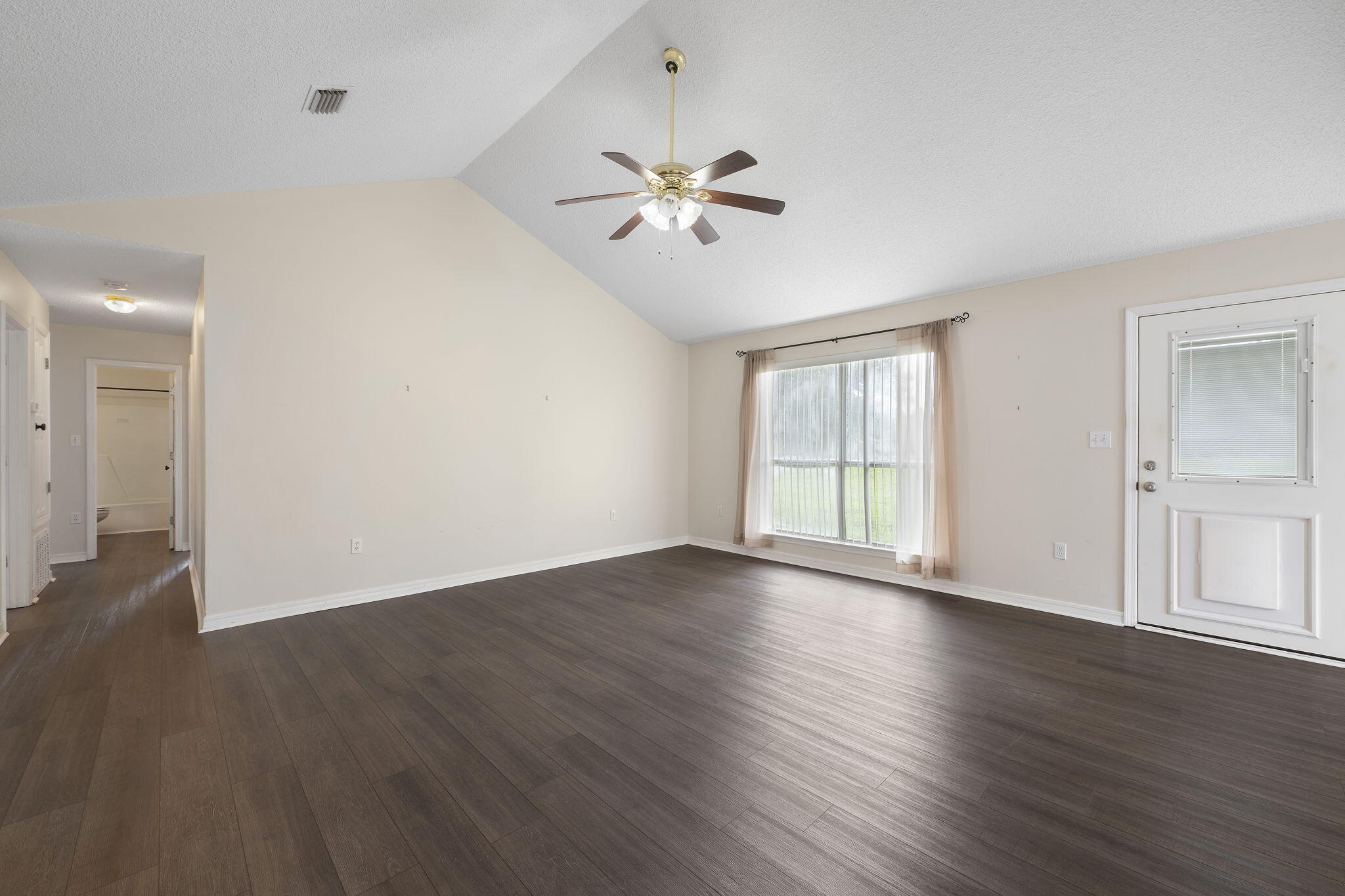 HOLLEY BY THE SEA - Residential