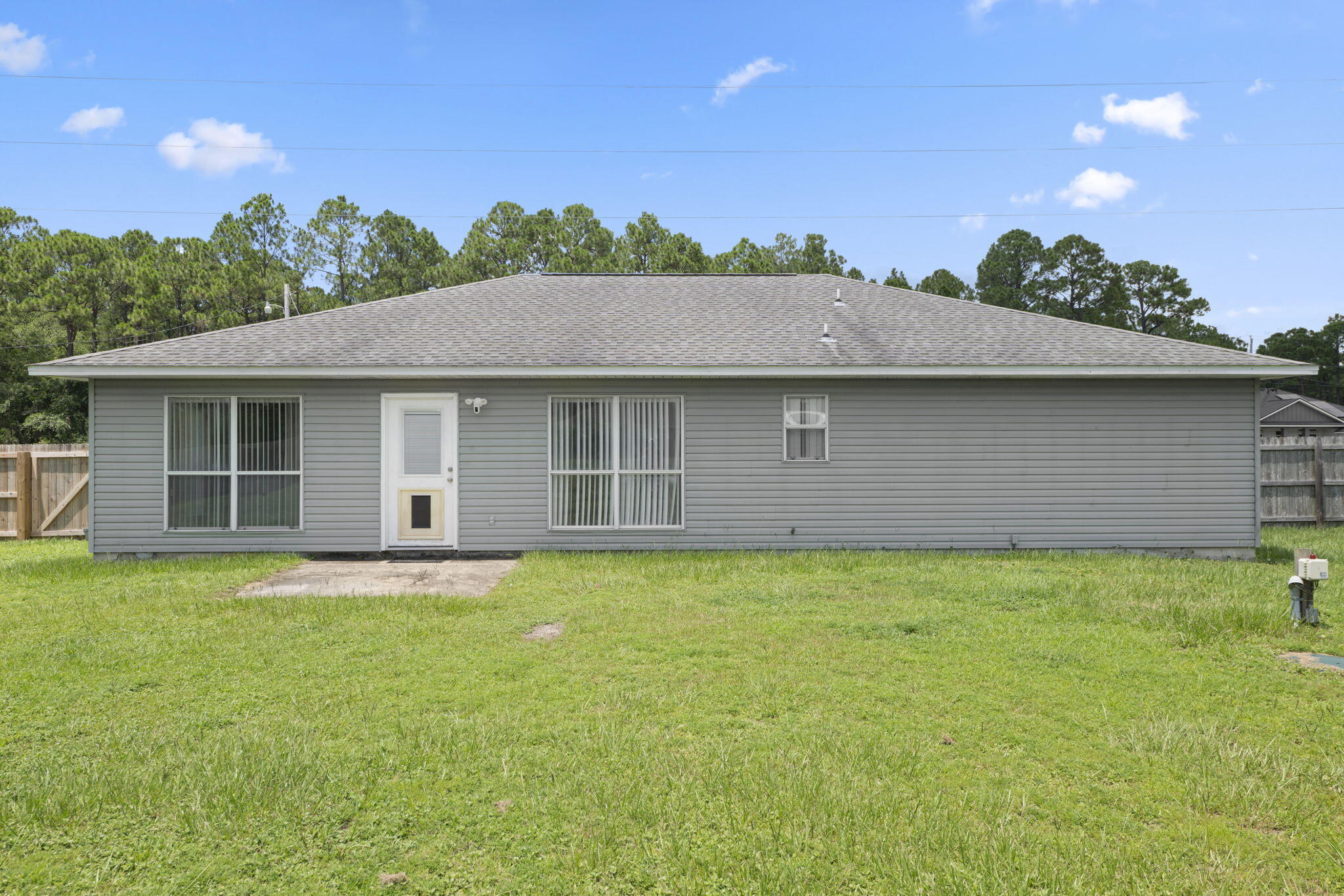 HOLLEY BY THE SEA - Residential