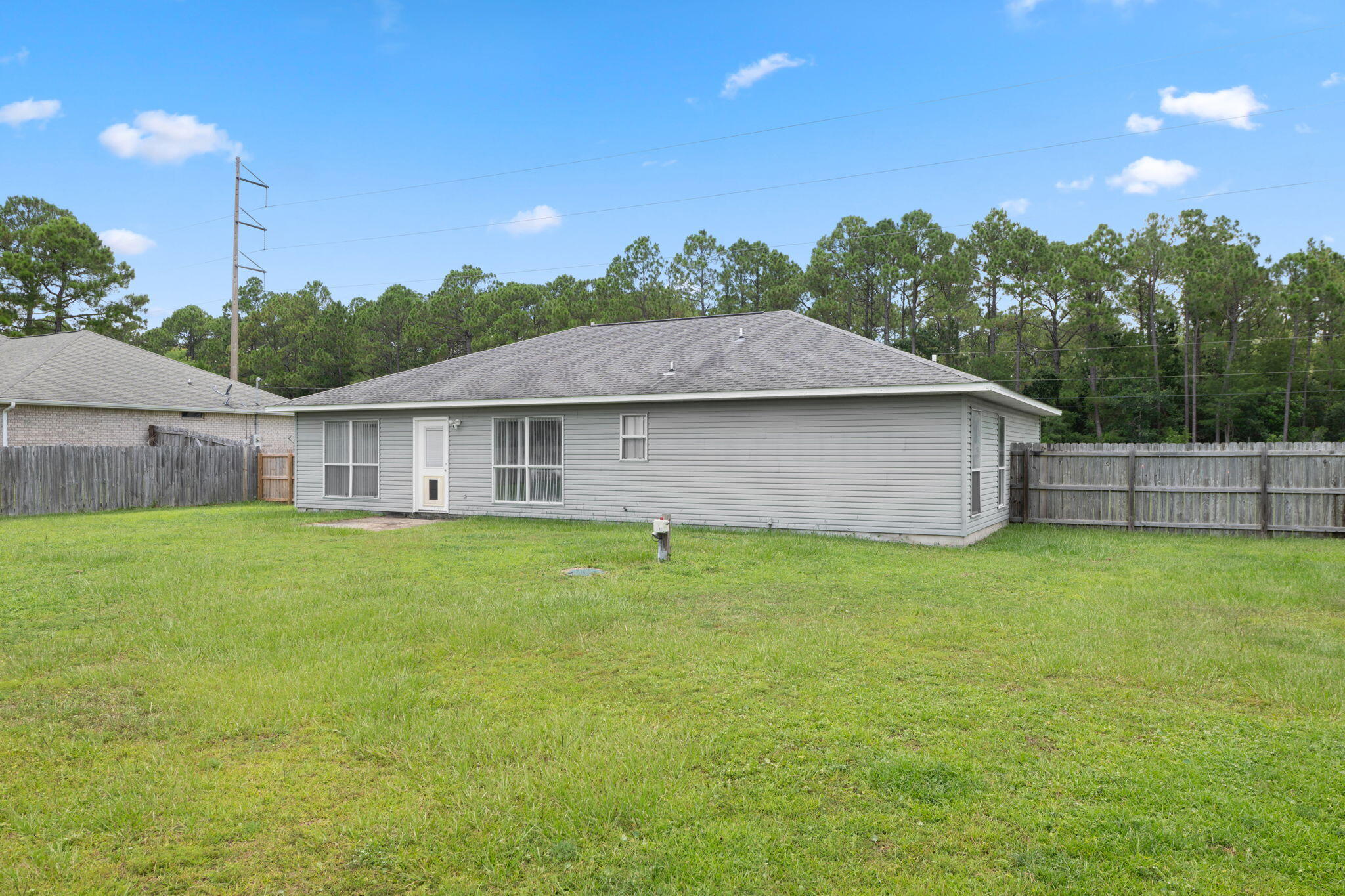 HOLLEY BY THE SEA - Residential