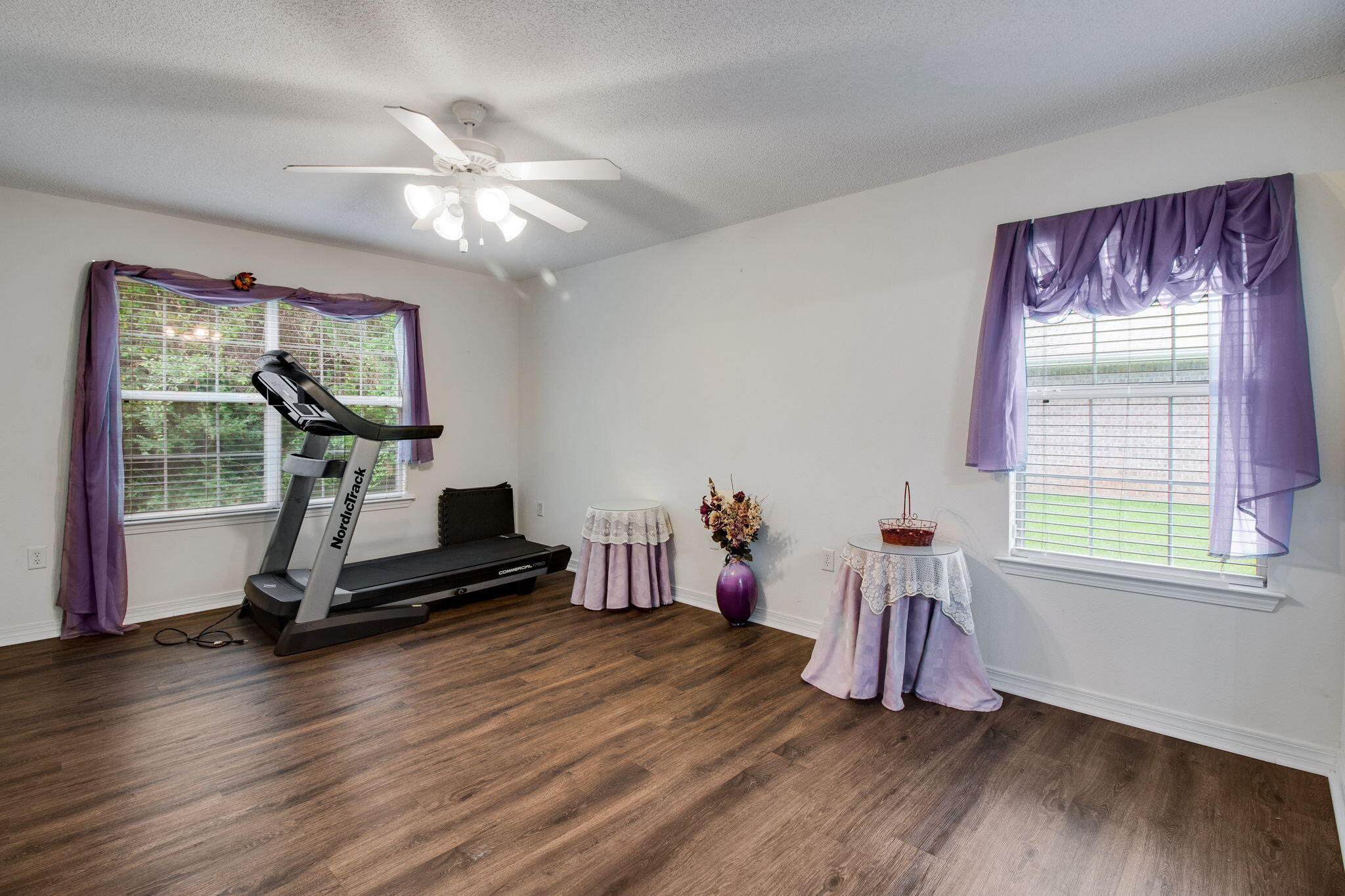 HAMPTON RIDGE ESTATES 1ST ADD - Residential