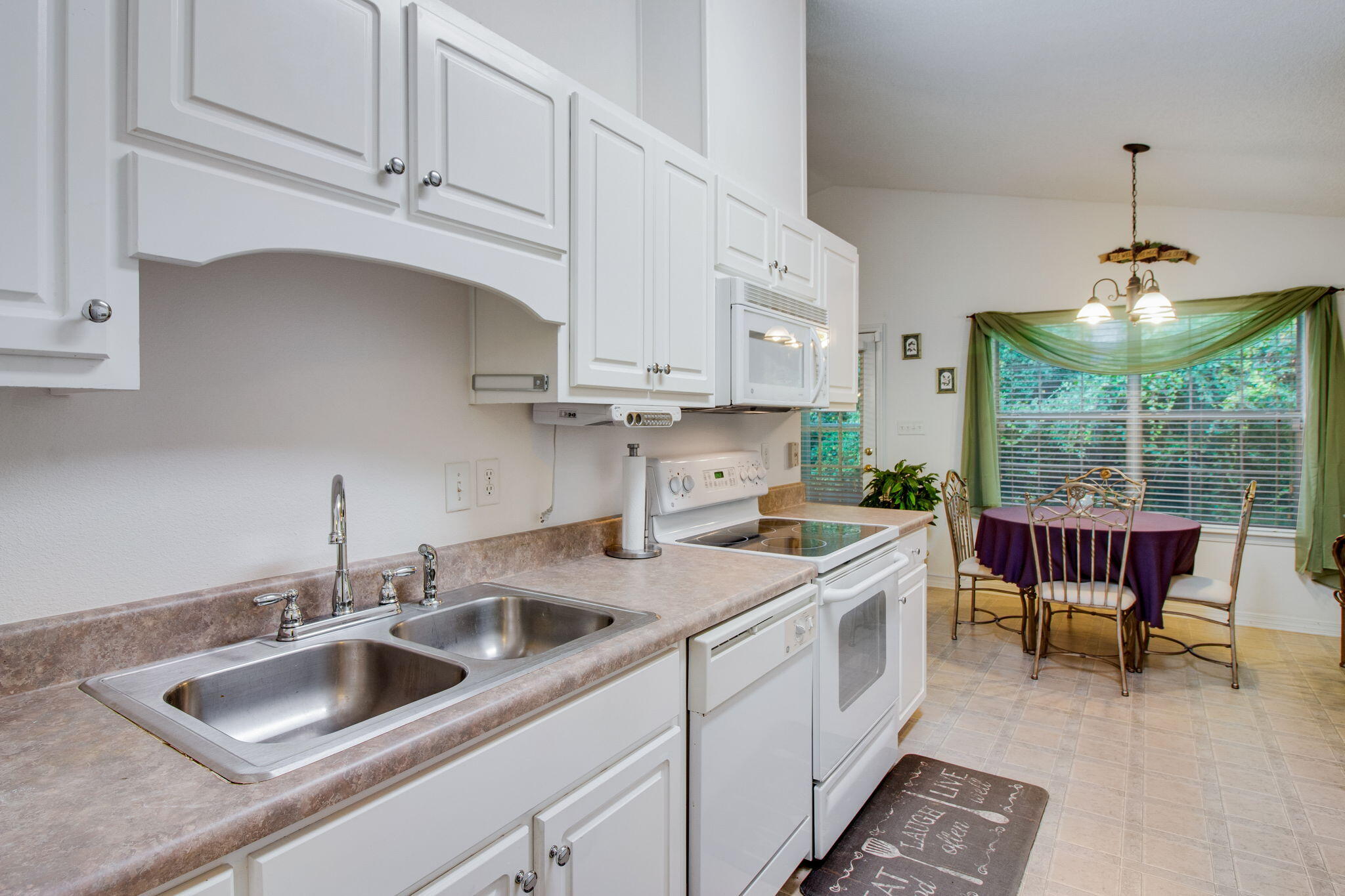 HAMPTON RIDGE ESTATES 1ST ADD - Residential