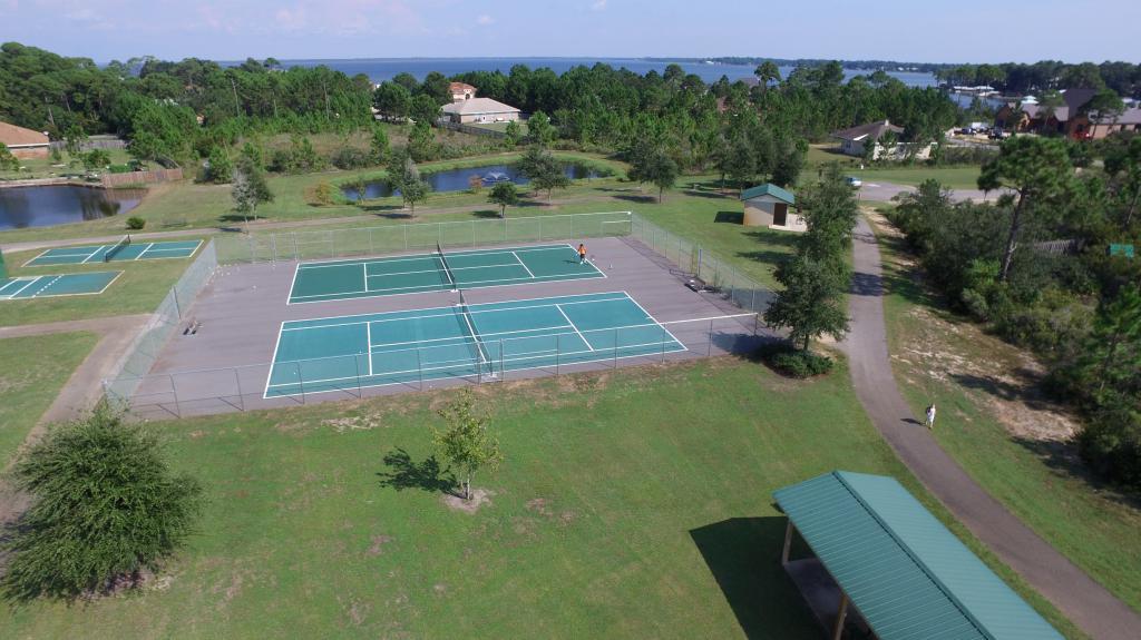 DRIFTWOOD ESTATES - Residential