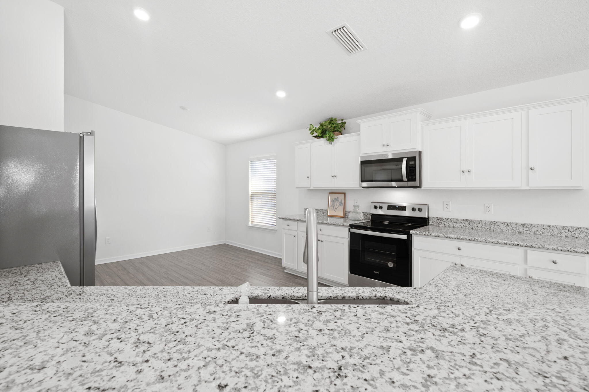 RIVERWALK - Residential