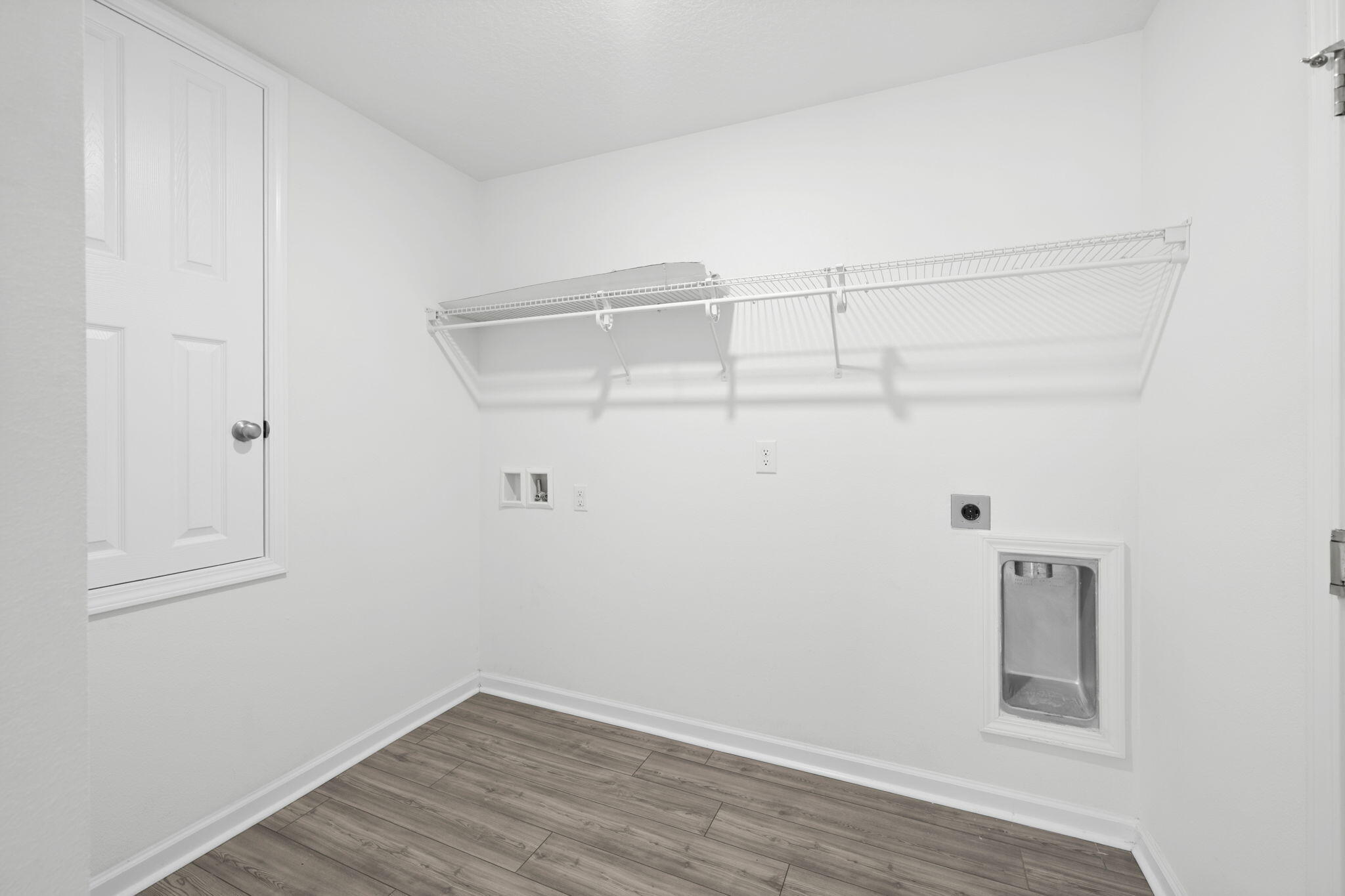 RIVERWALK - Residential
