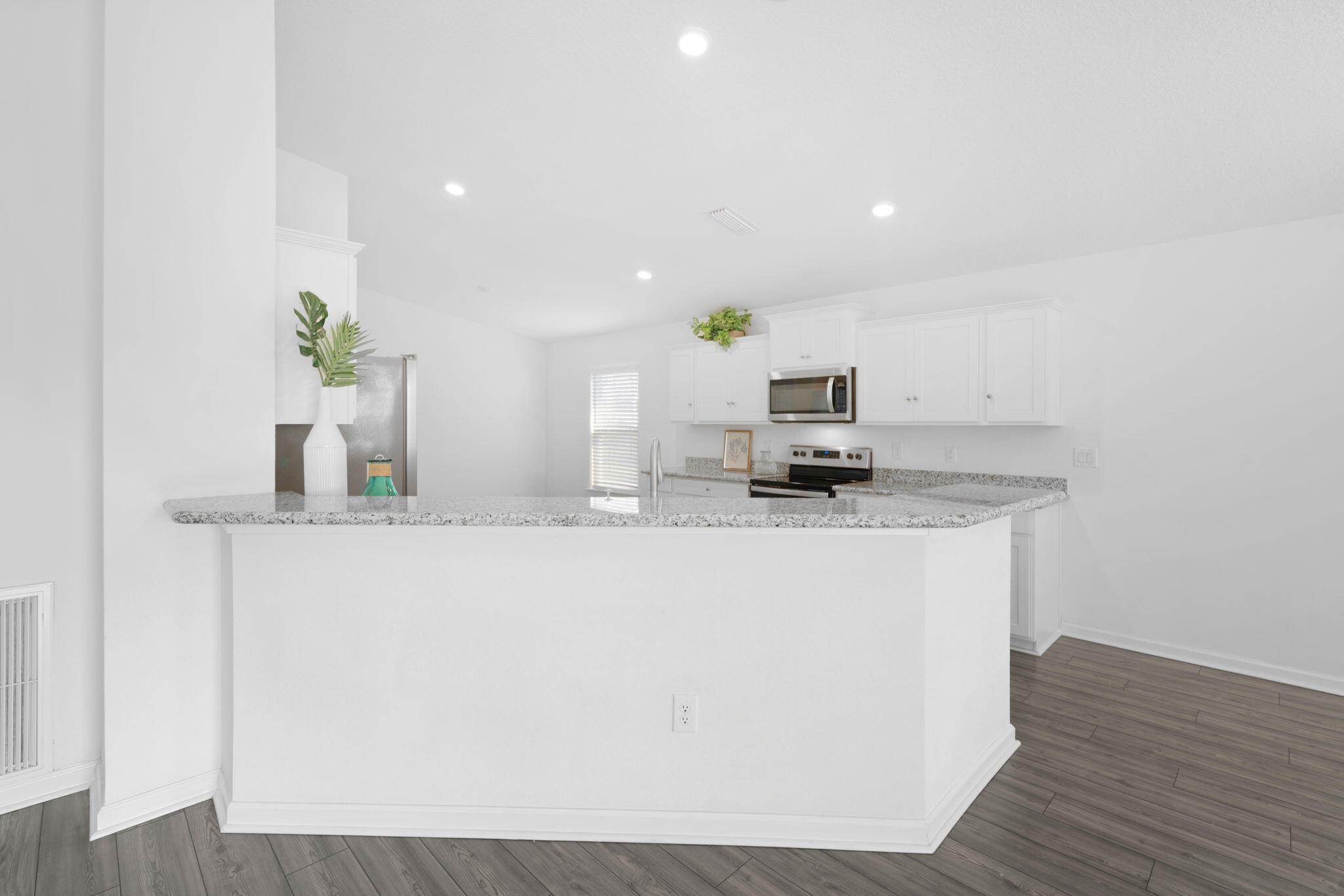 RIVERWALK - Residential
