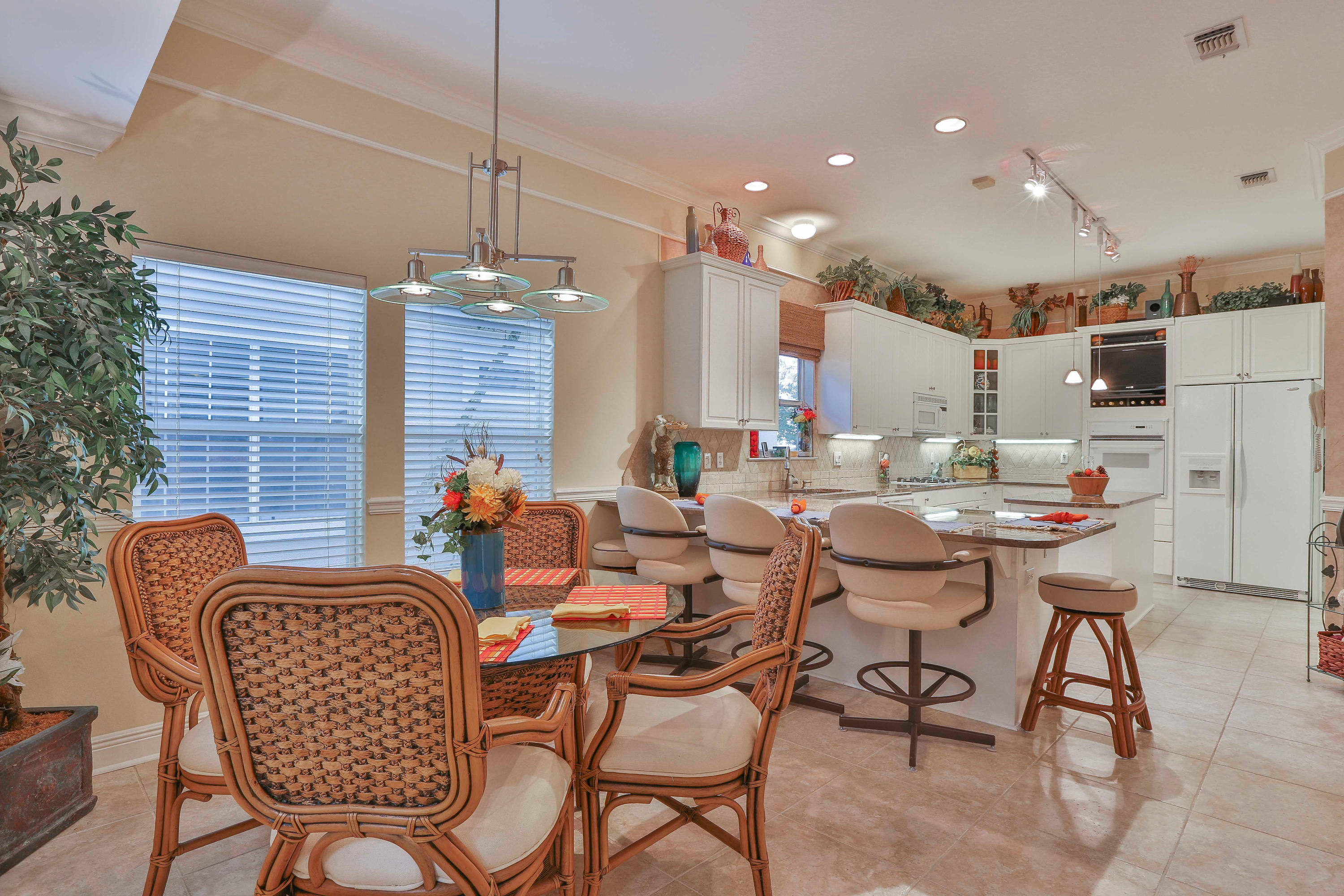 EMERALD BAY PH 1A - Residential