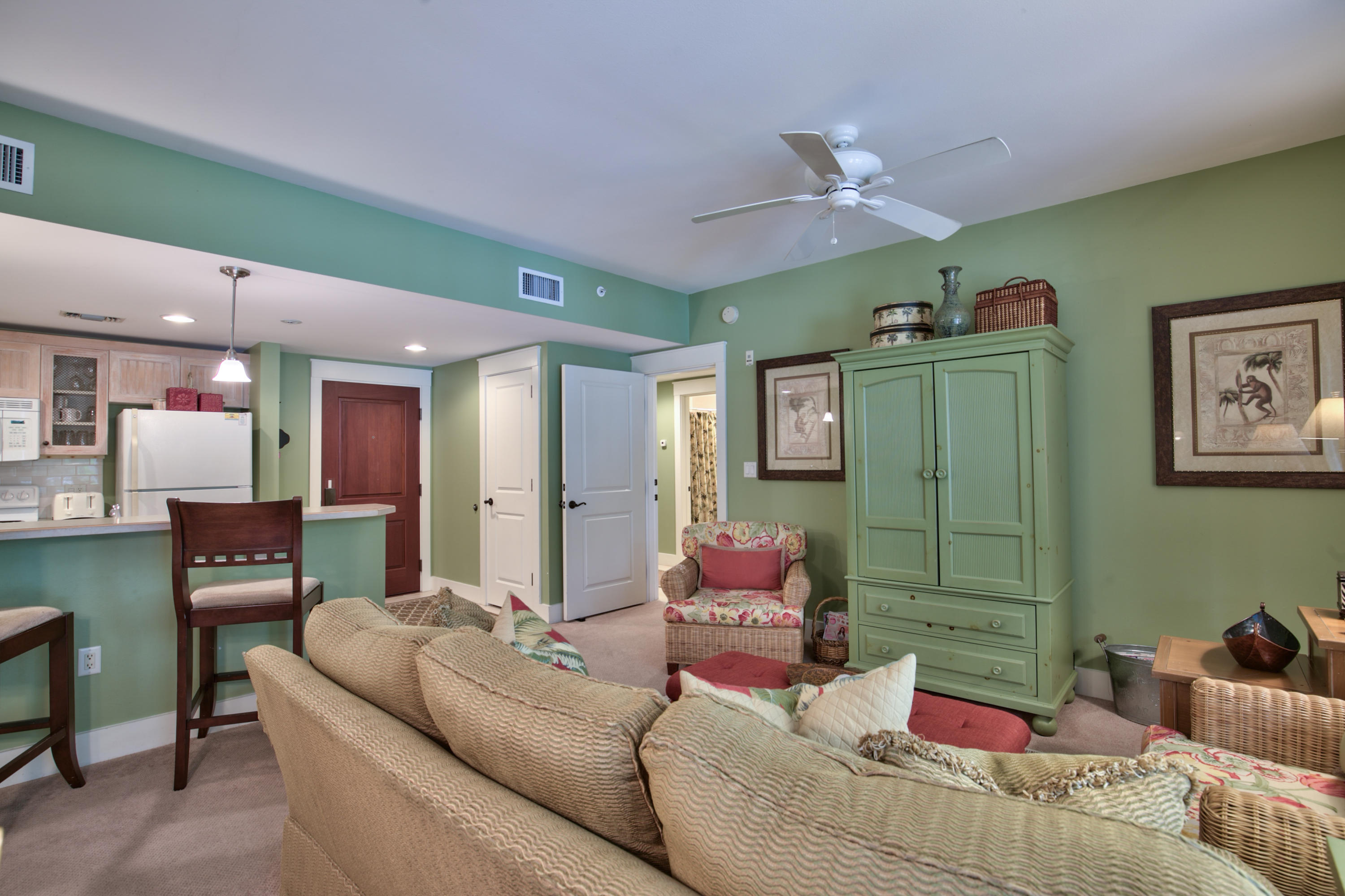 PILOT HOUSE - Residential