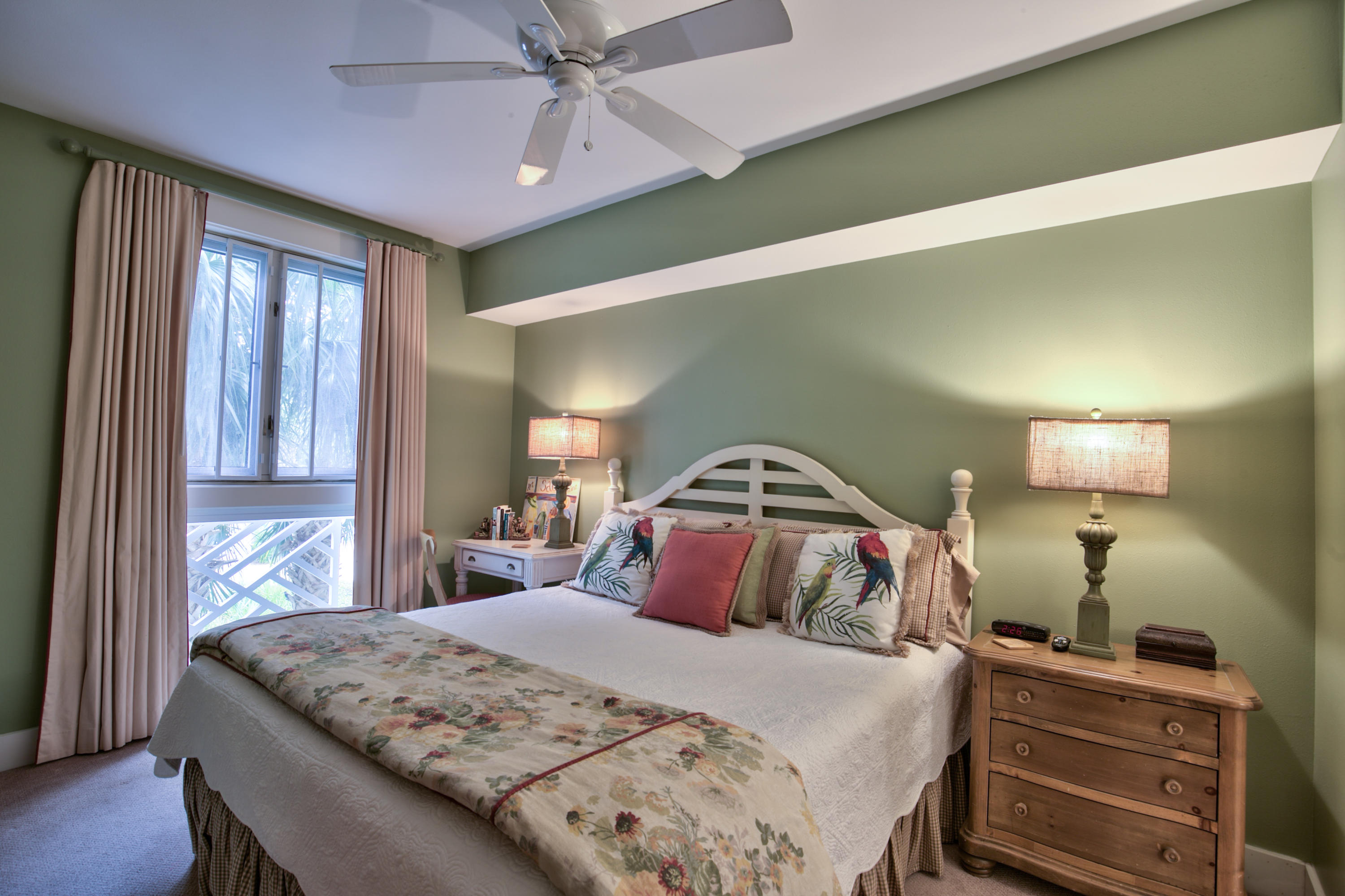 PILOT HOUSE - Residential