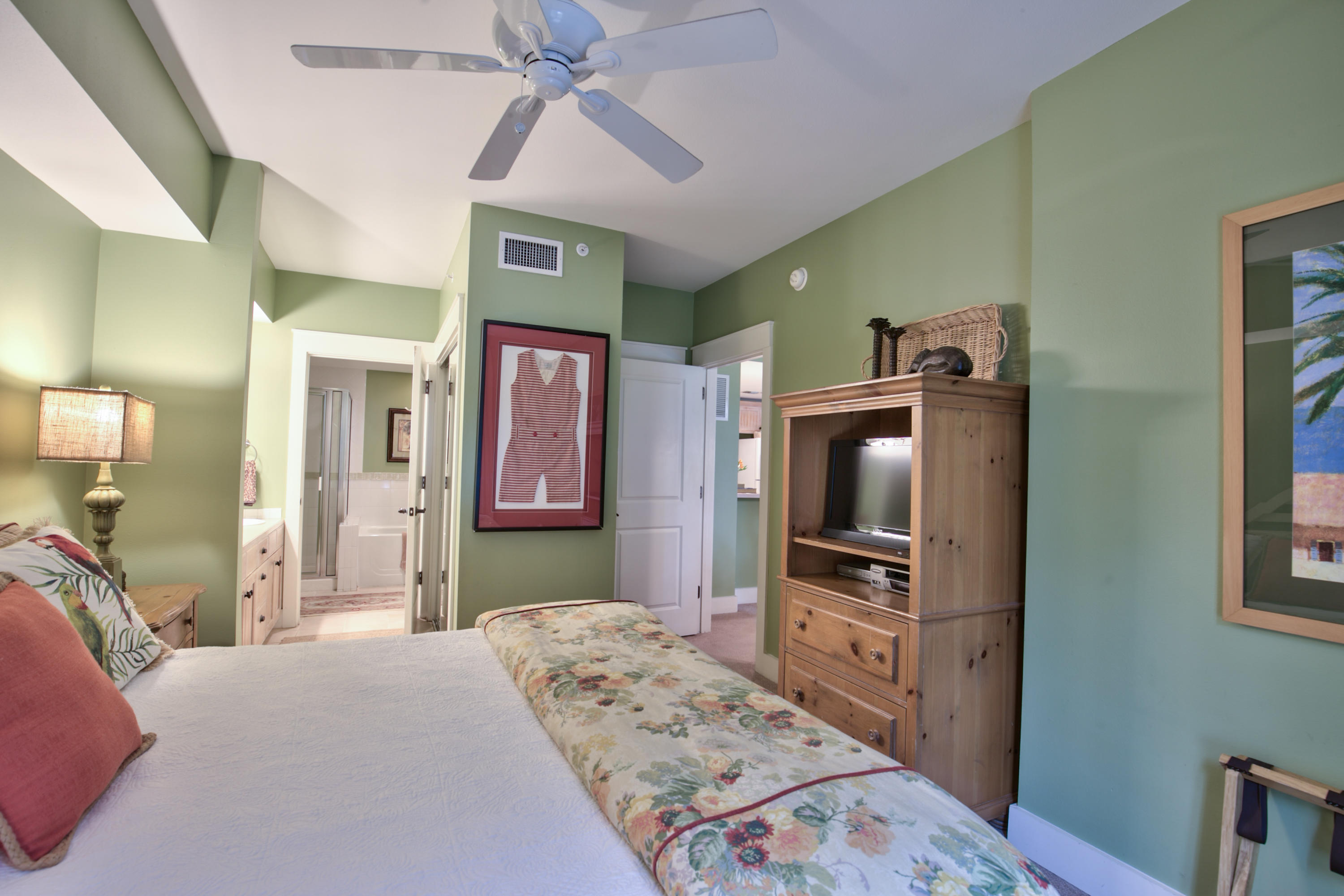 PILOT HOUSE - Residential