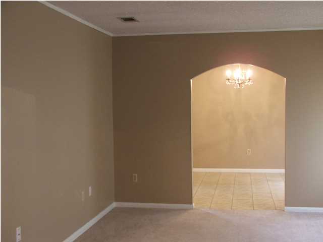 HERITAGE HILLS UNIT 1 - Residential