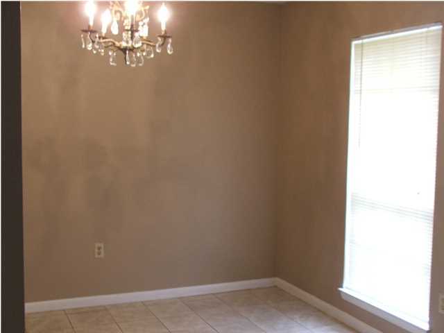 HERITAGE HILLS UNIT 1 - Residential