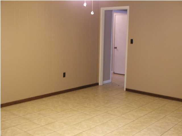 HERITAGE HILLS UNIT 1 - Residential