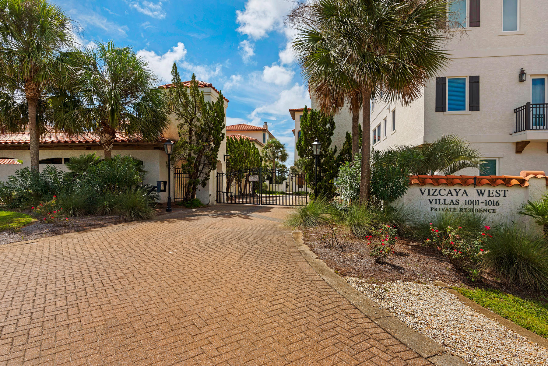 VIZCAYA AT DUNE ALLEN - Residential