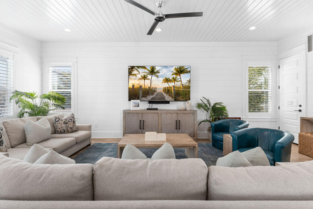 Estates at Hidden Palms - Residential